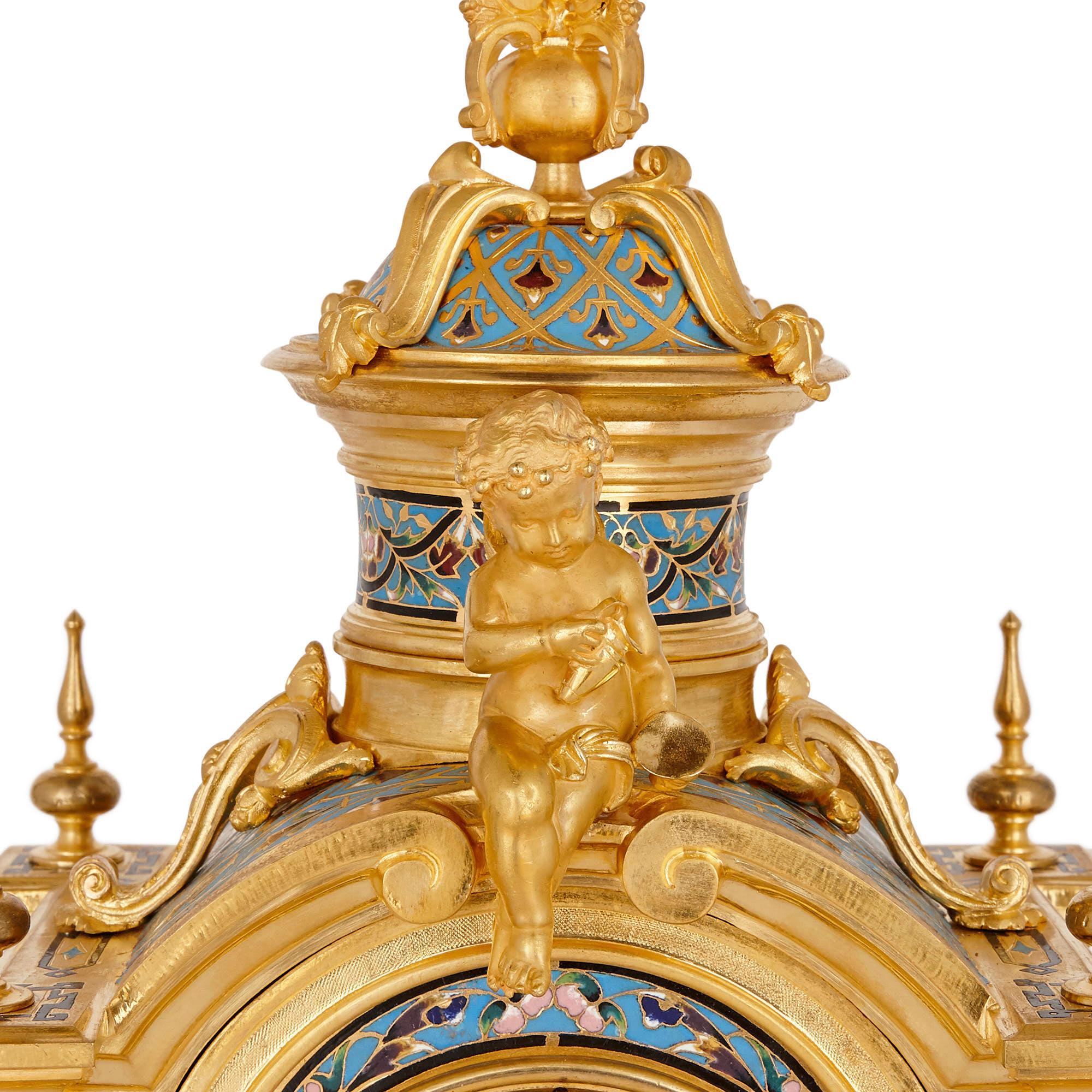 Renaissance-Stil vergoldete Bronze und Emaille Kaminsimsuhr (Champlevé) im Angebot