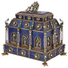 Coffret de style Renaissance en lapis-lazuli:: émail viennois:: argent et pierres précieuses