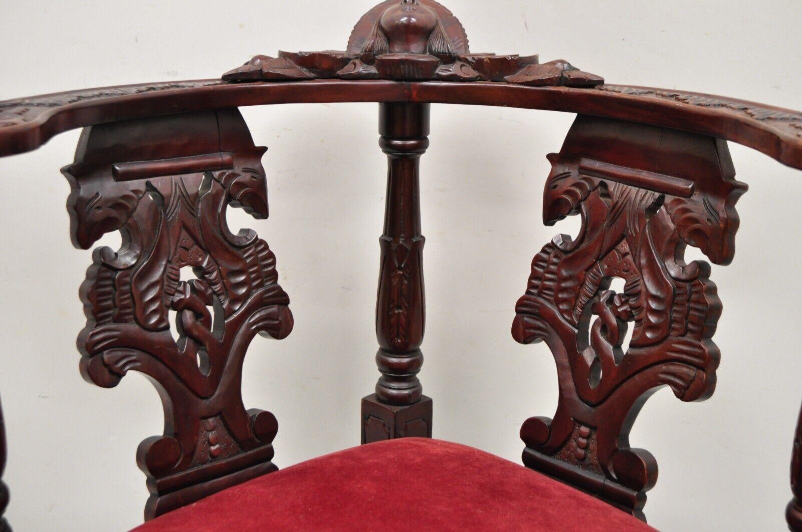Renaissance Renaissance-Stil Mahagoni Ecksessel Beistellstuhl mit geschnitztem Gesicht (20. Jahrhundert) im Angebot