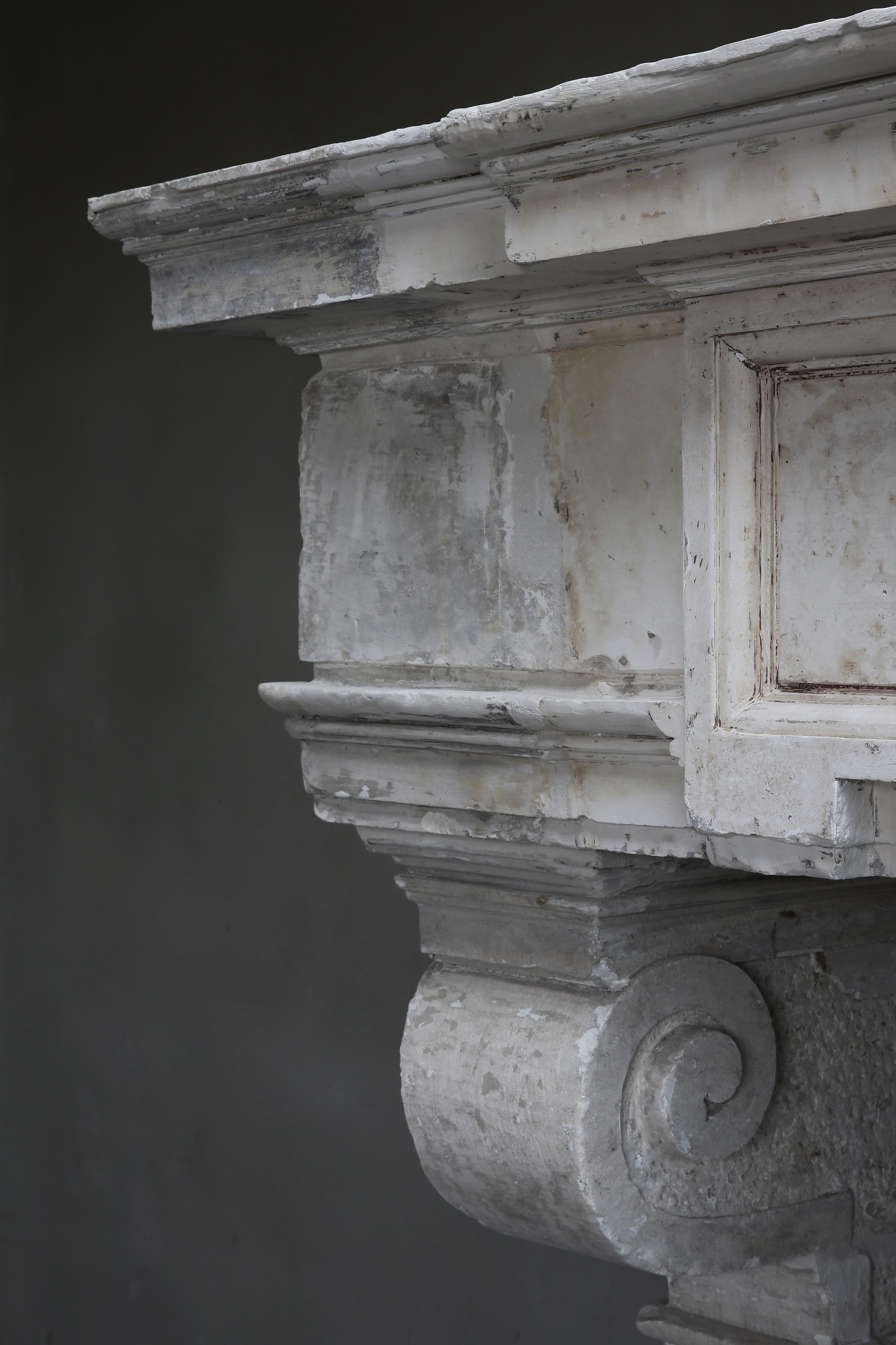 Renaissance Style Mantel from the 18th Century of French Limestone For Sale 8