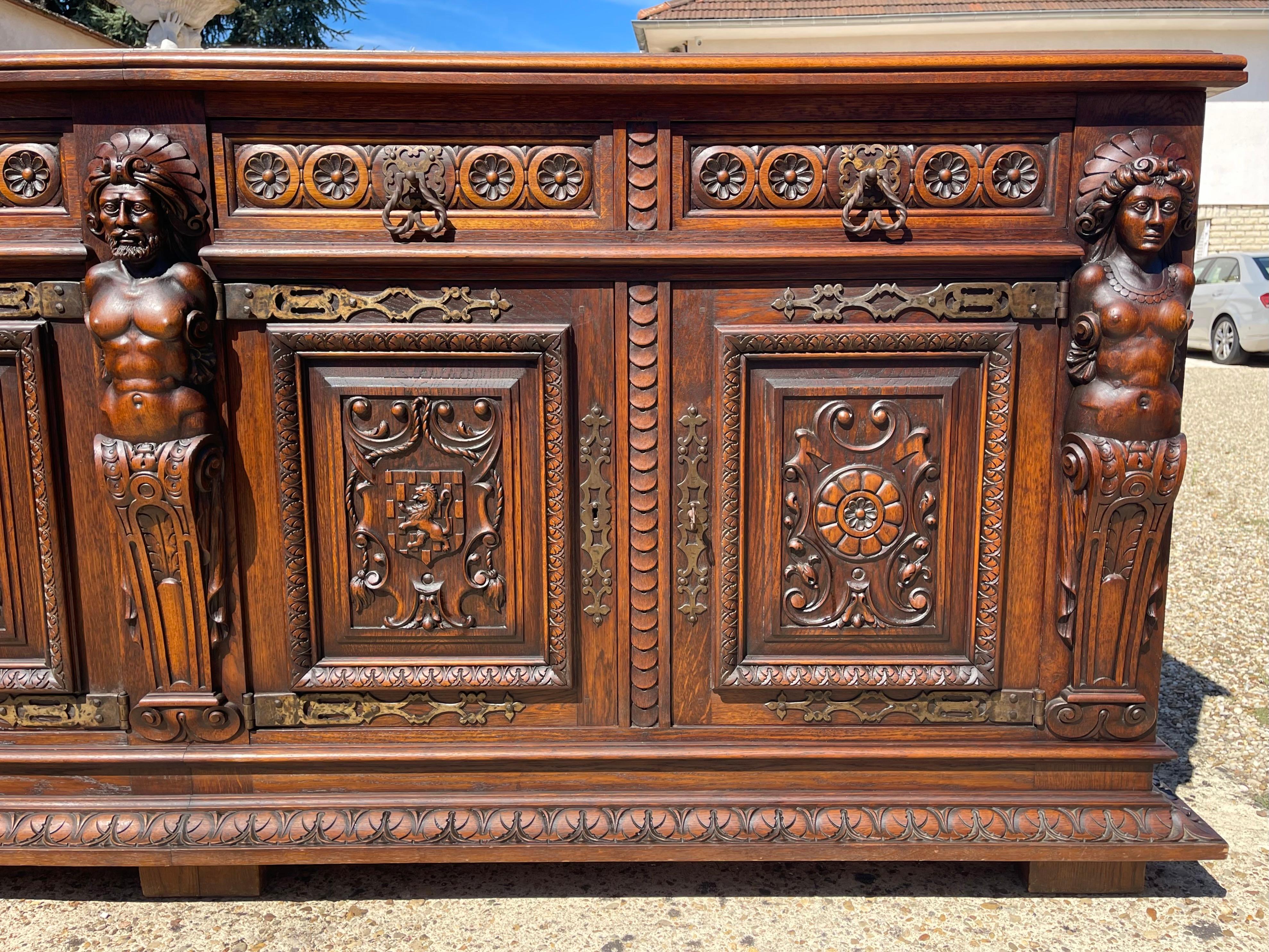 Français Salle à manger en Oak Oak de style Renaissance en vente