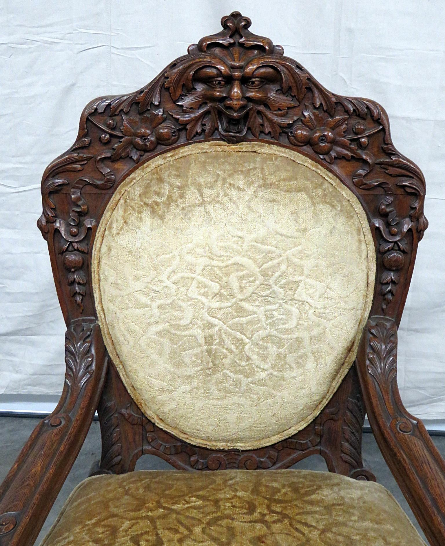 Renaissance Style Oak Throne Chair Attributed to Horner In Good Condition For Sale In Swedesboro, NJ