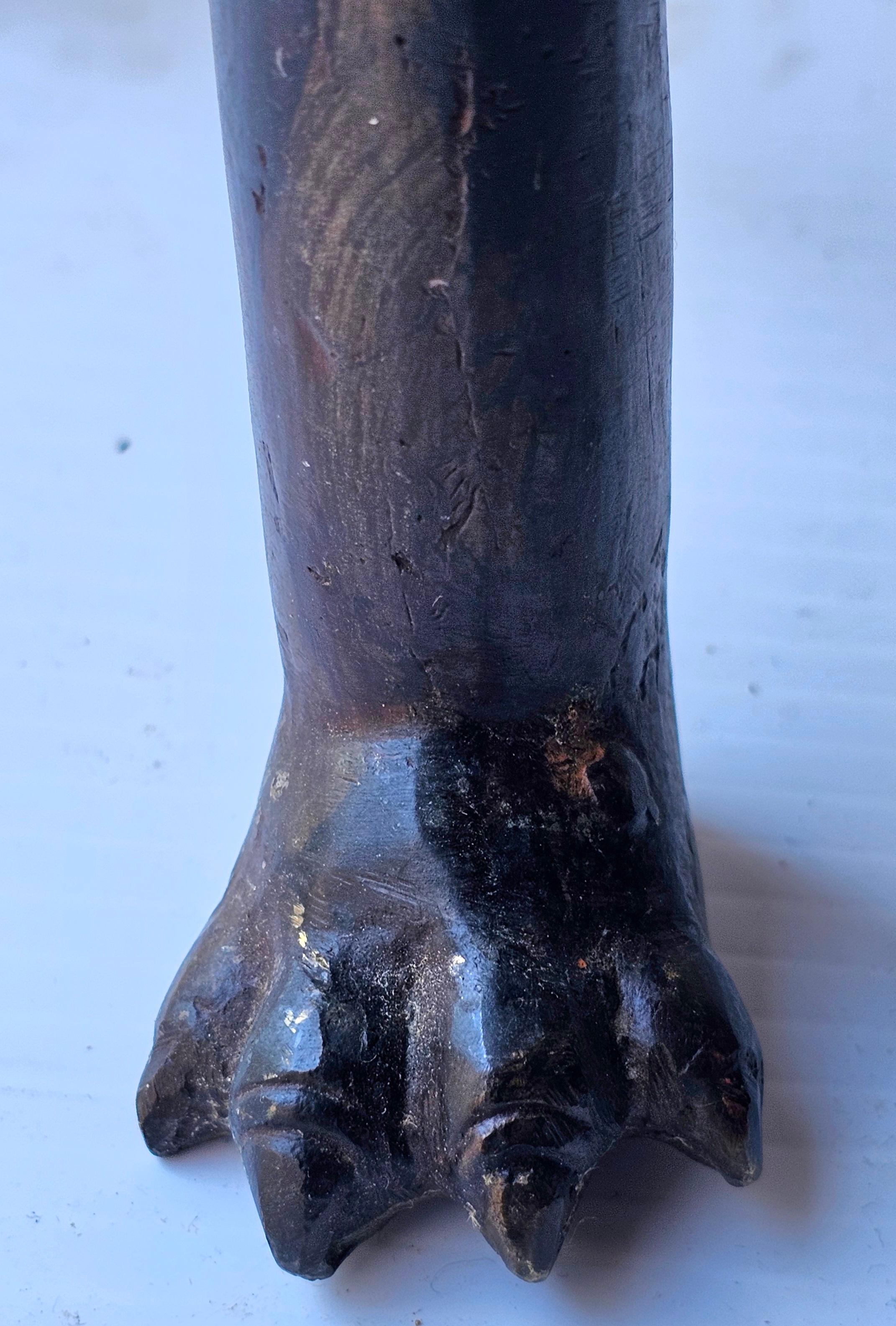 Brasero en bronze patiné de style Renaissance. Tête de lion Pieds de pattes, C.C. 1900 en vente 1