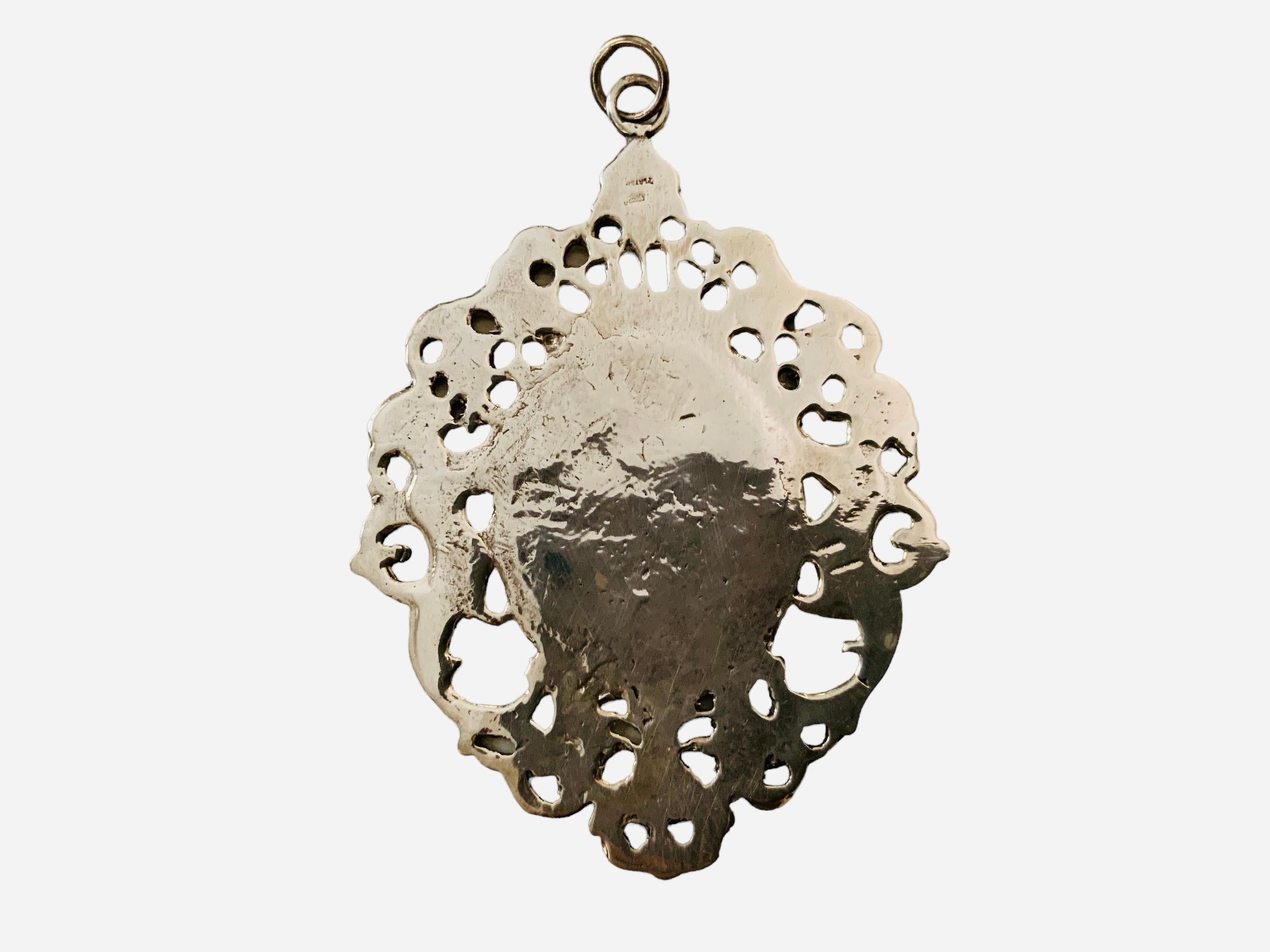 Renaissance-Stil Klein Silber Baby Krippe Medaille im Zustand „Gut“ im Angebot in Guaynabo, PR