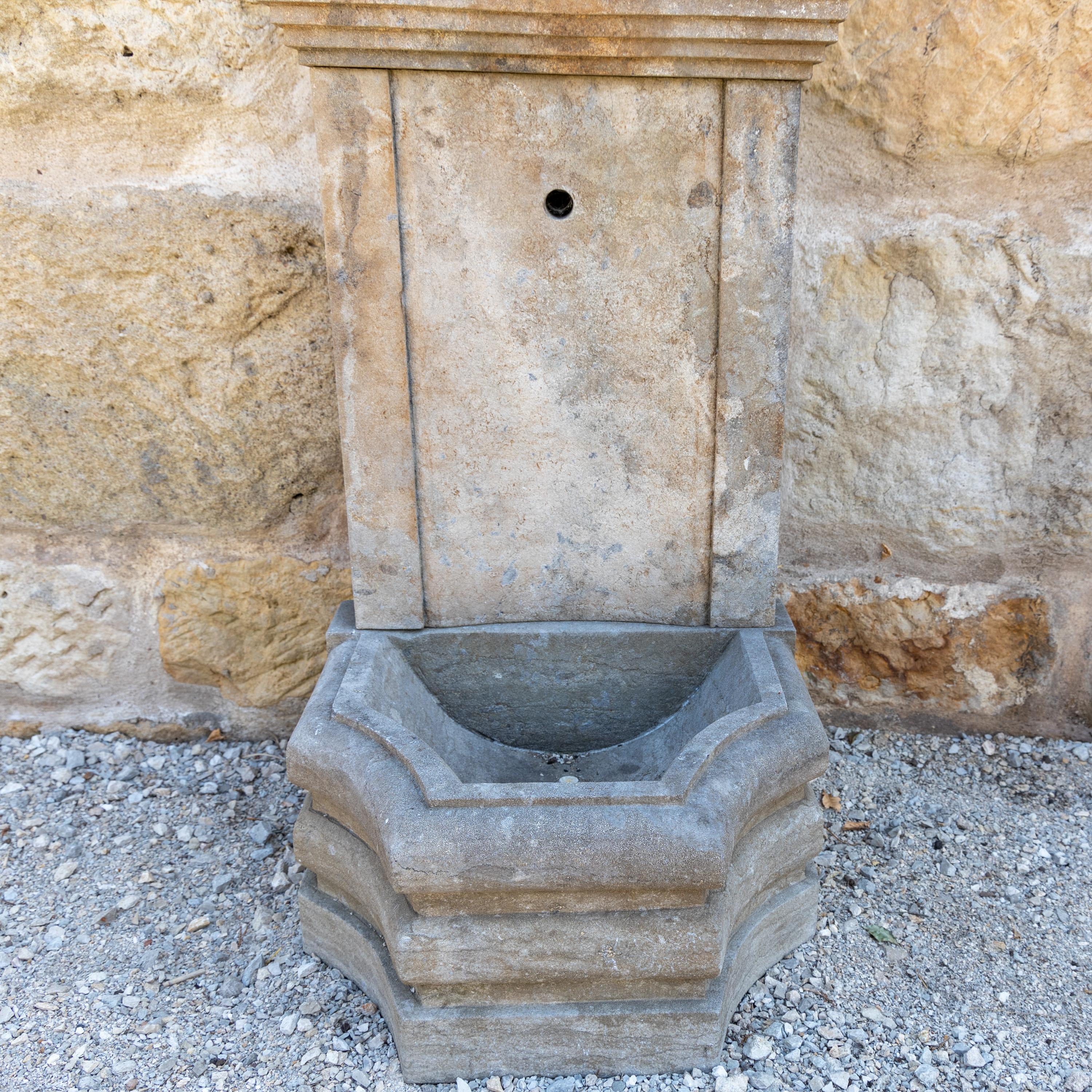 Contemporary Renaissance-Style Wall Fountain, 21st Century For Sale