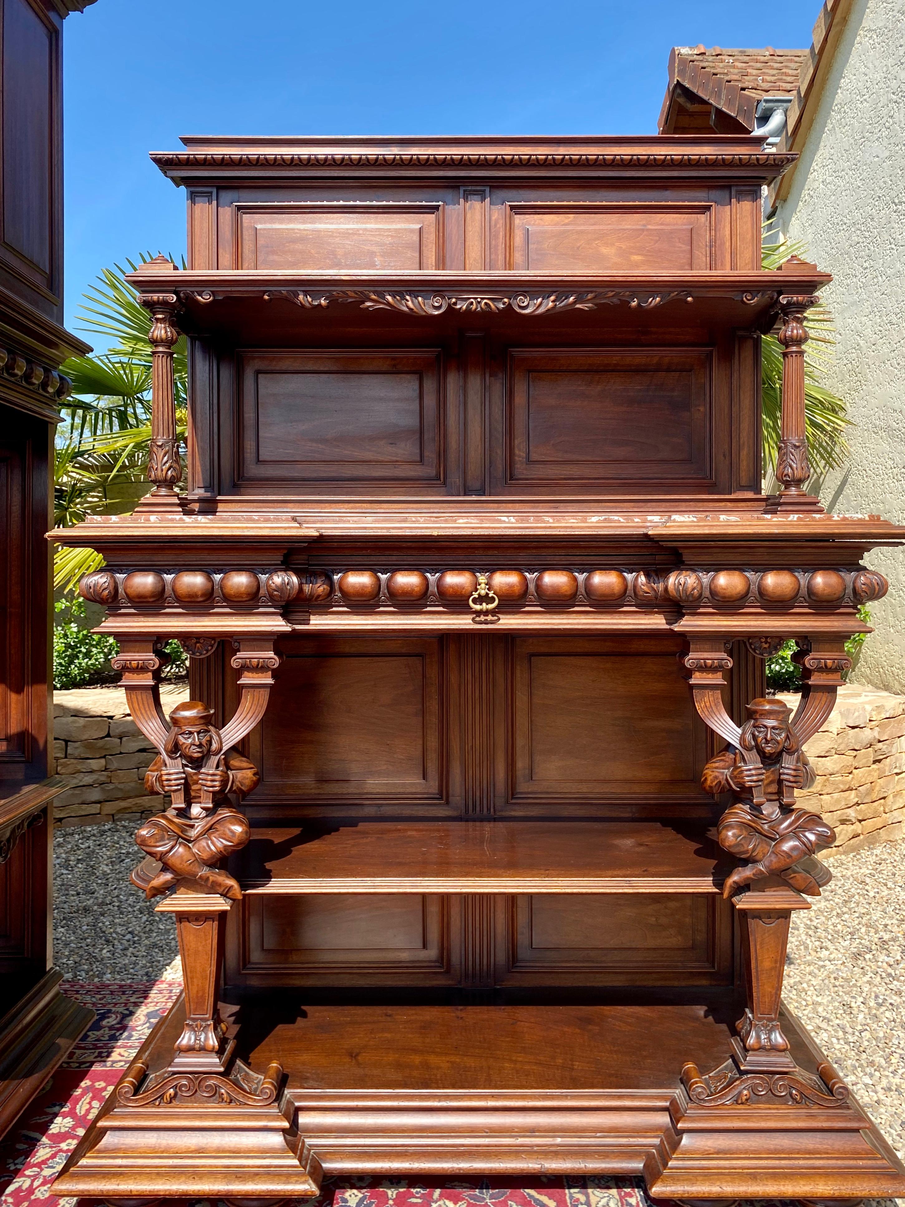 Renaissance Style Walnut Dining Room Richly Carved, 19th Century 6