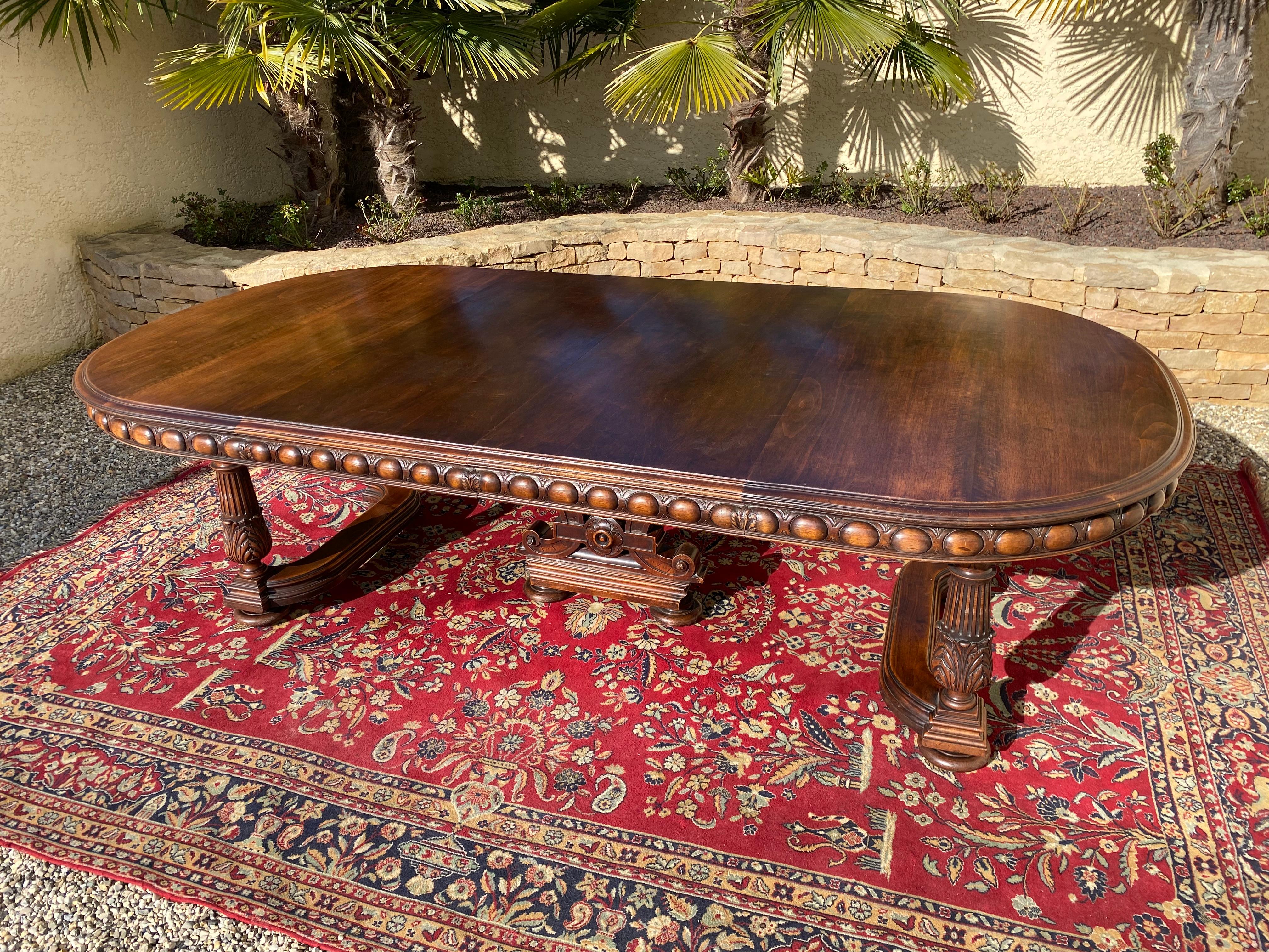 Renaissance Style Walnut Dining Room Richly Carved, 19th Century 11