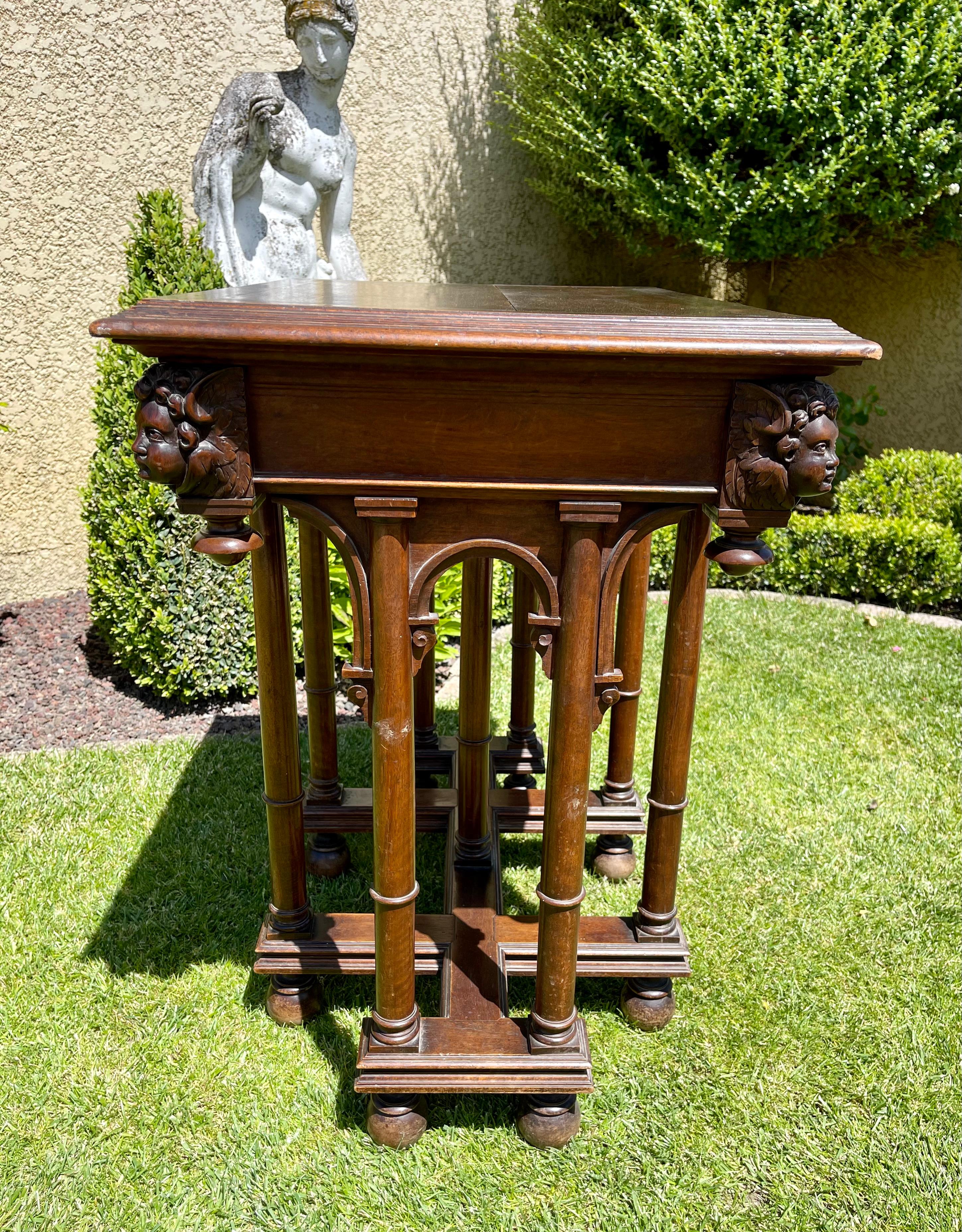 Renaissance Style Walnut Small Table, 19th Century In Good Condition In Beaune, FR