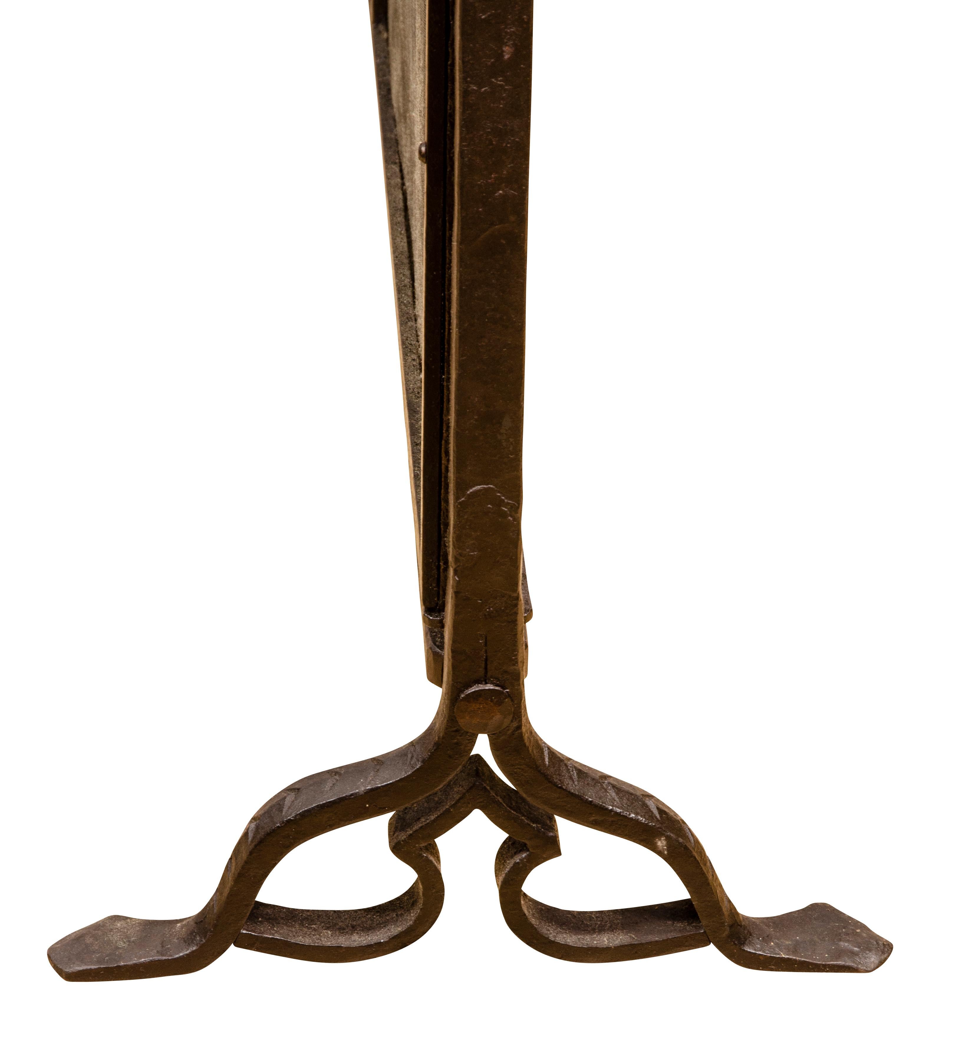Kaminschirm aus Schmiedeeisen im Renaissance-Stil im Angebot 12