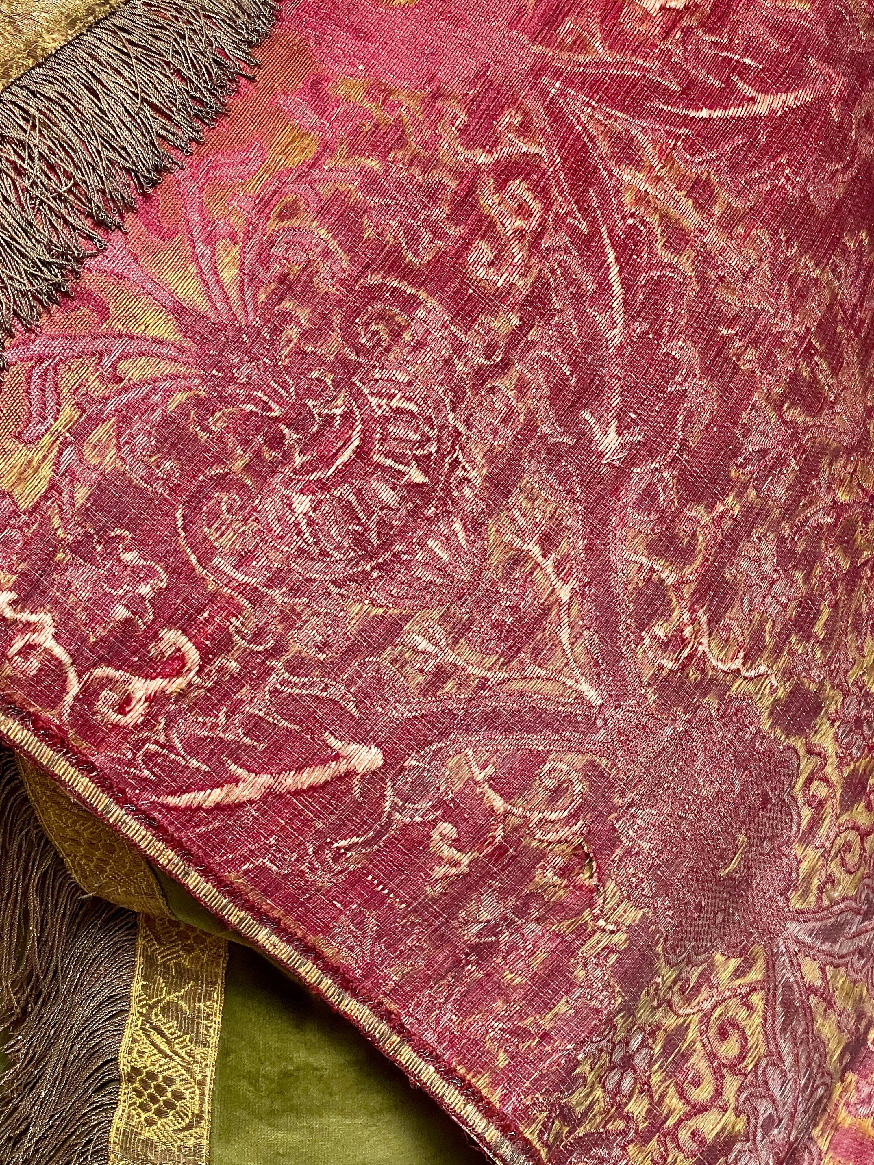 Textile venezianische Seidenlampen aus der Renaissance (18. Jahrhundert und früher)