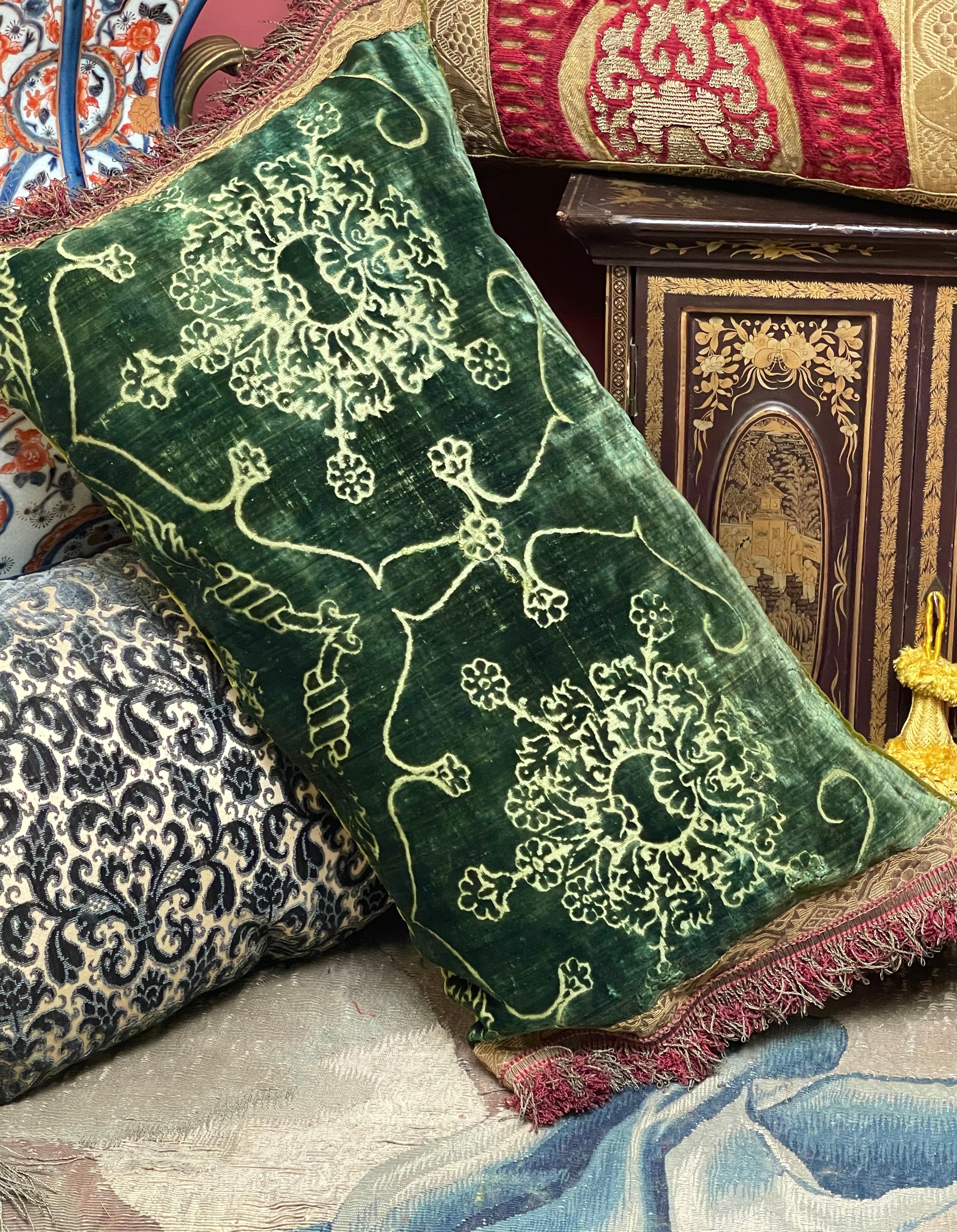 Rinascimento Renaissance Velvet Pillow