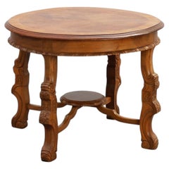 Table basse ronde en noyer de style Renaissance, France – Fin du XIXe siècle