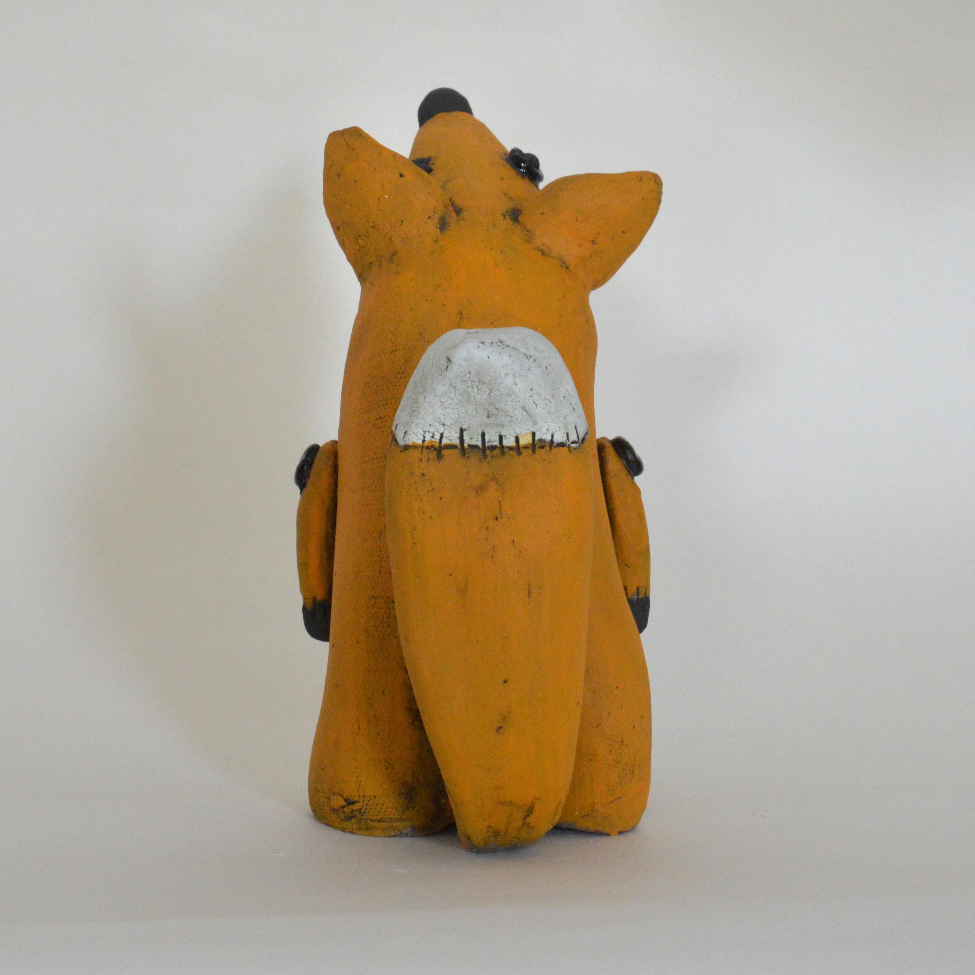 The blond fox - Beige Figurative Sculpture by Renate Frotscher