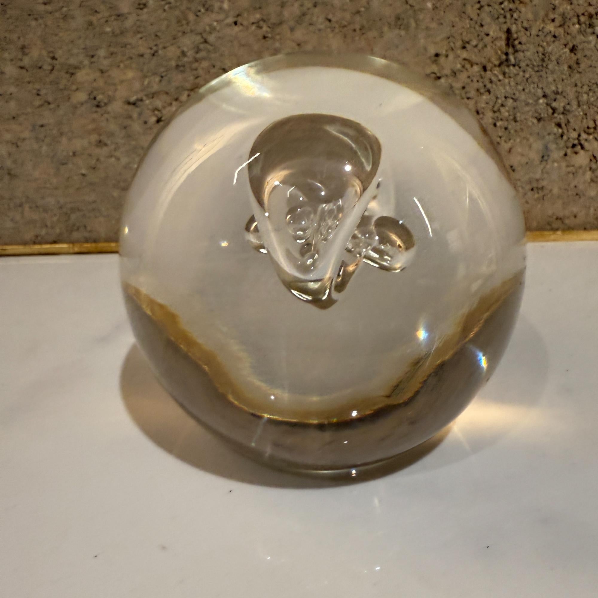 Renato Anatra Murano Kunstglas Kugelgesteuerte Blase Mid-Century Briefbeschwerer (Moderne der Mitte des Jahrhunderts) im Angebot