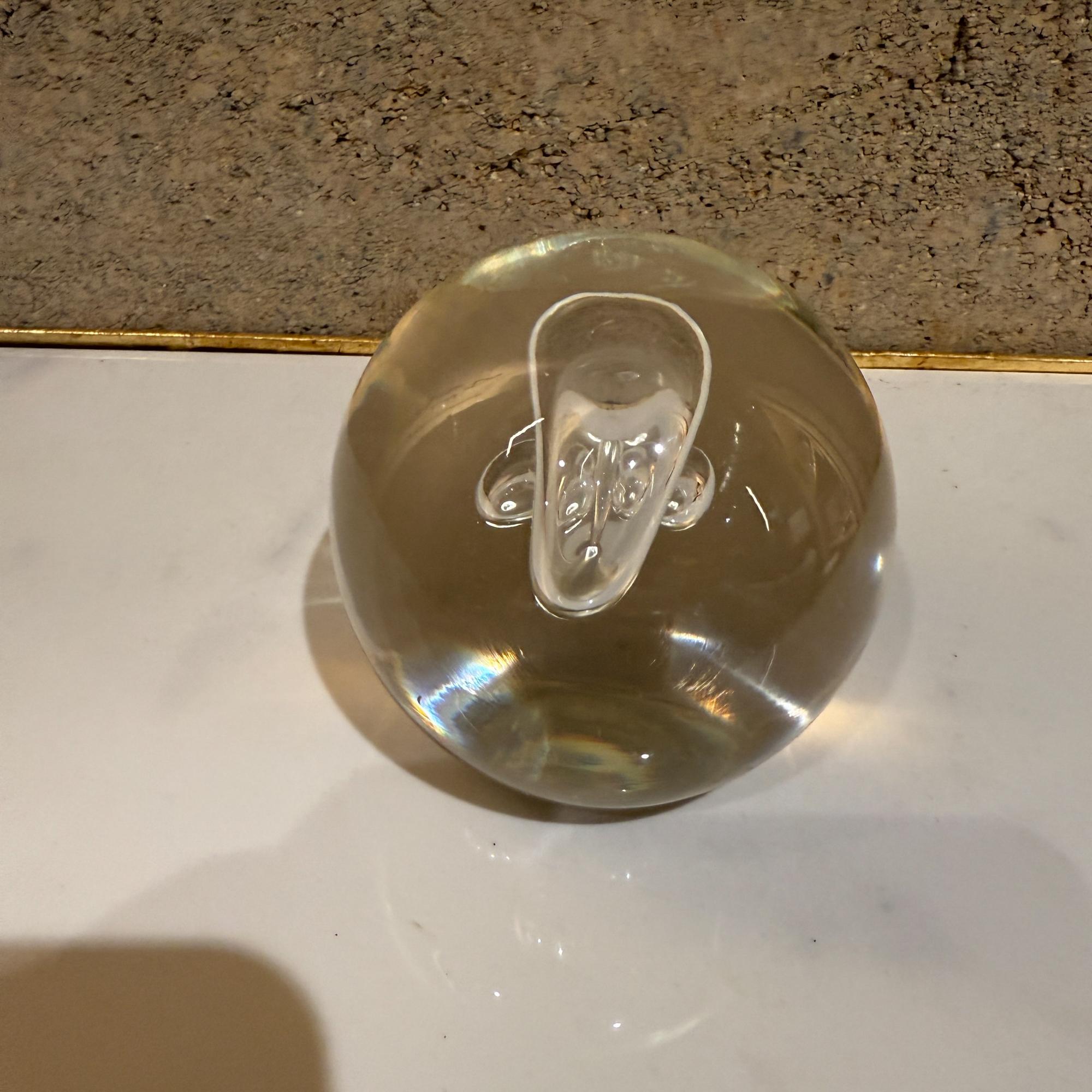 Renato Anatra Murano Kunstglas Kugelgesteuerte Blase Mid-Century Briefbeschwerer im Angebot 1