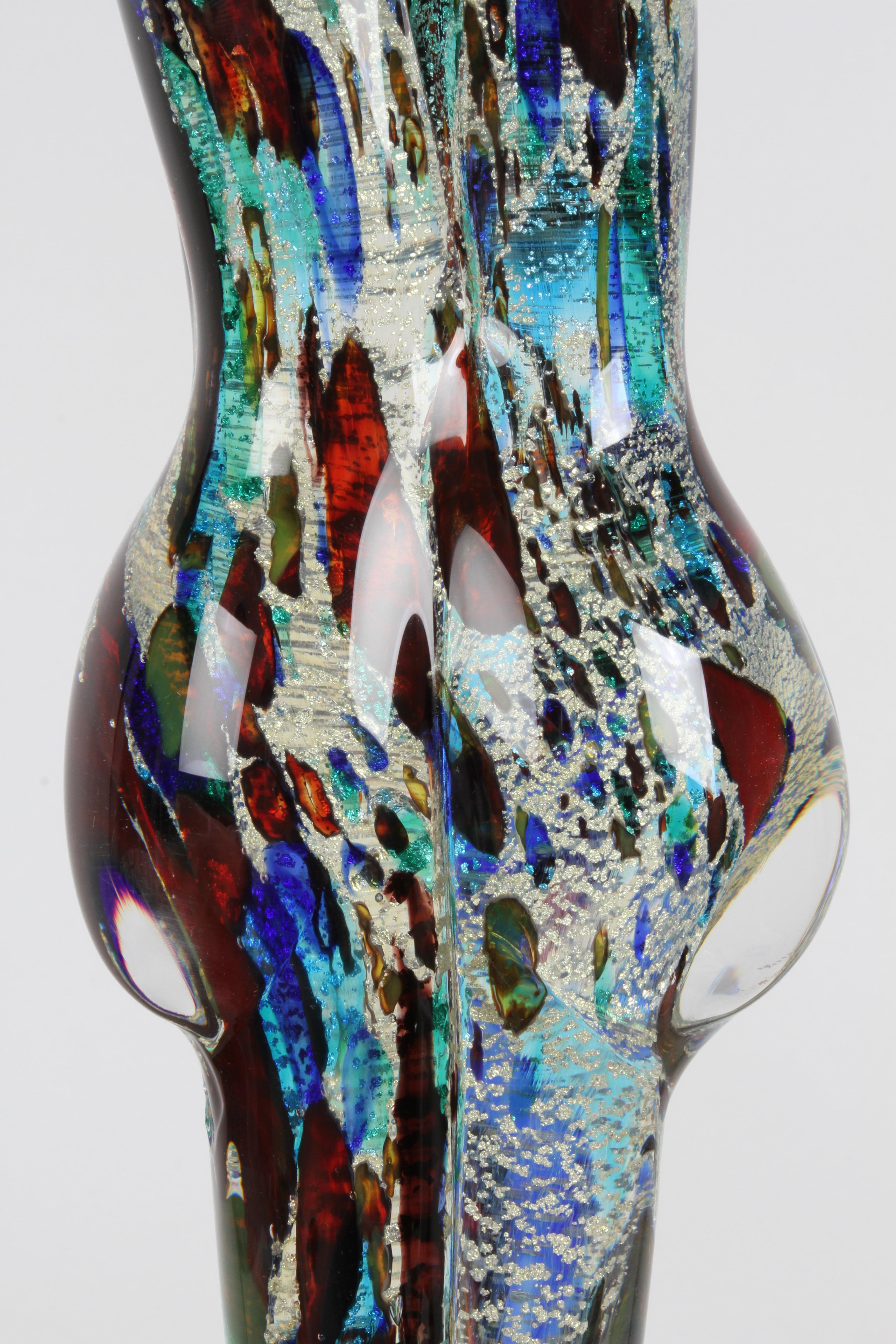 Renato Anatra - Scultura in vetro artistico multicolore di Murano con intreccio di amanti abbracciati in vendita 6