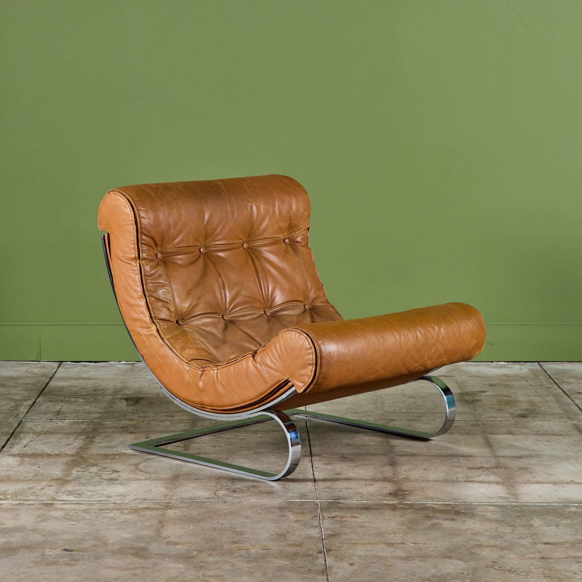 Cantilevered lounge chair by Renato Balestra for Cinova c.1970s, Italy. The chair features a stainless steel chrome frame and camel colored tufted leather scoop seat.

Dimensions
30.5