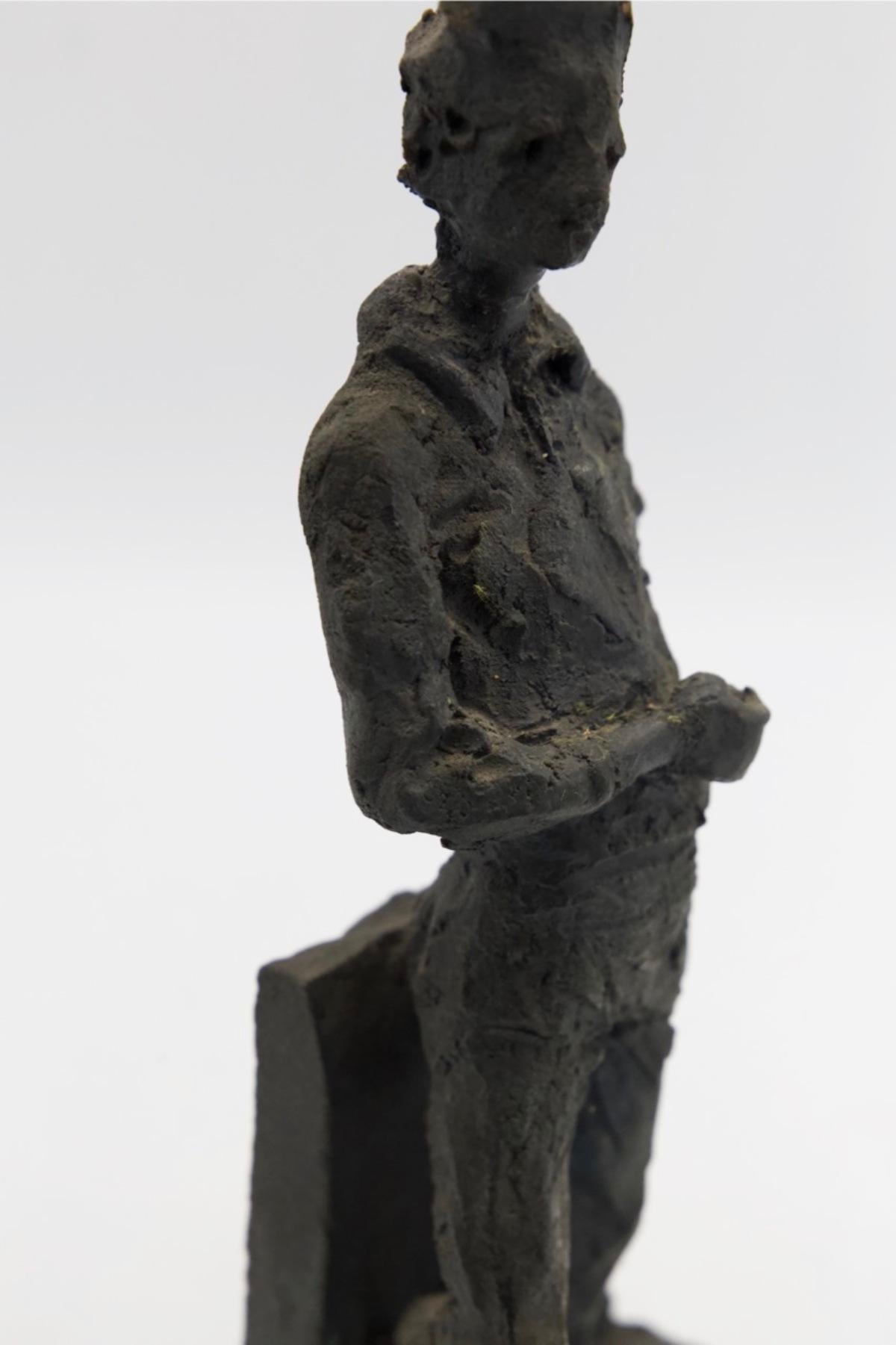 Renato Bassoli Stone Soldier Sculpture, Signed 1955 In Good Condition For Sale In Milano, IT