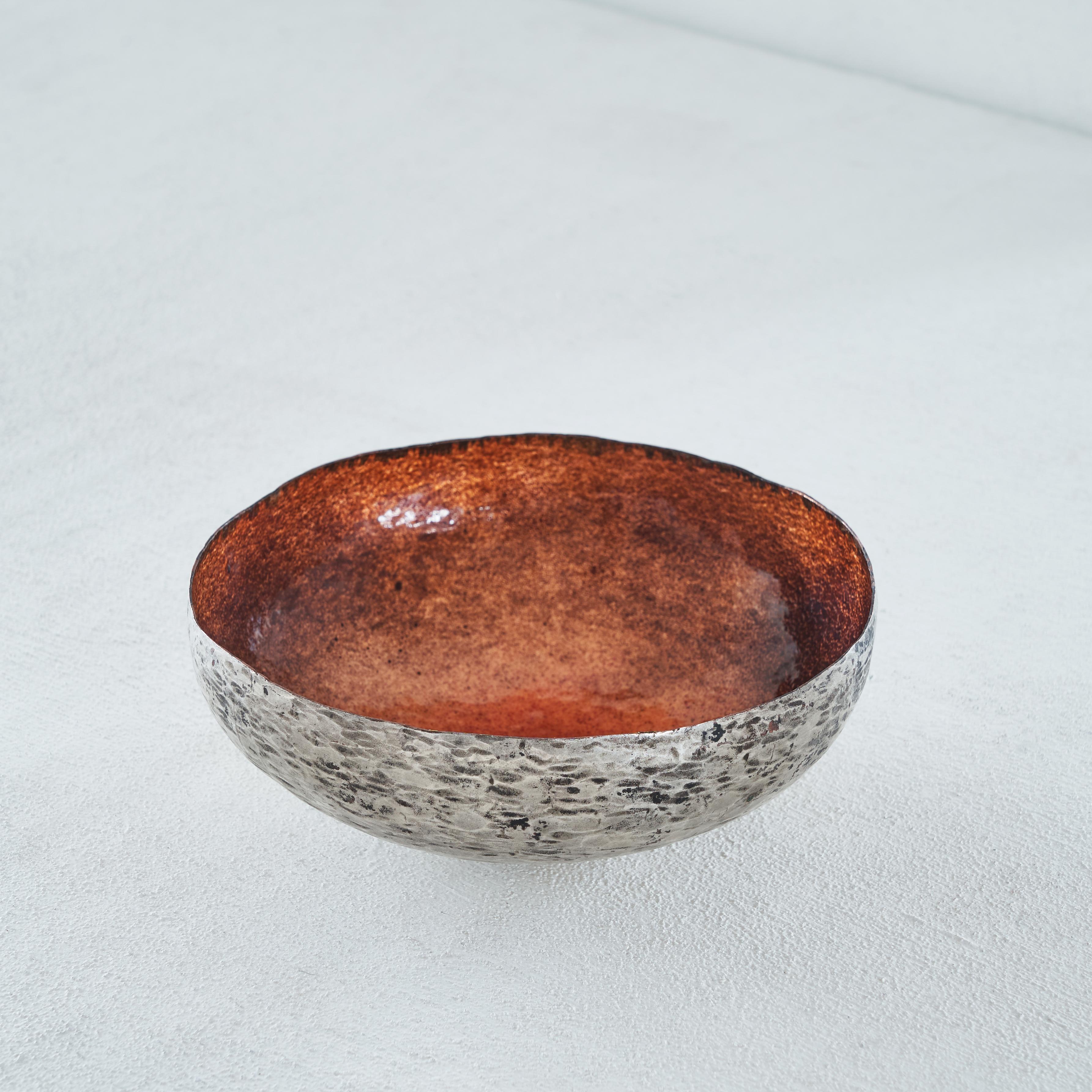 20th Century Renato Vanzelli Hand Hammered and Enamelled Bowl, 1960s For Sale