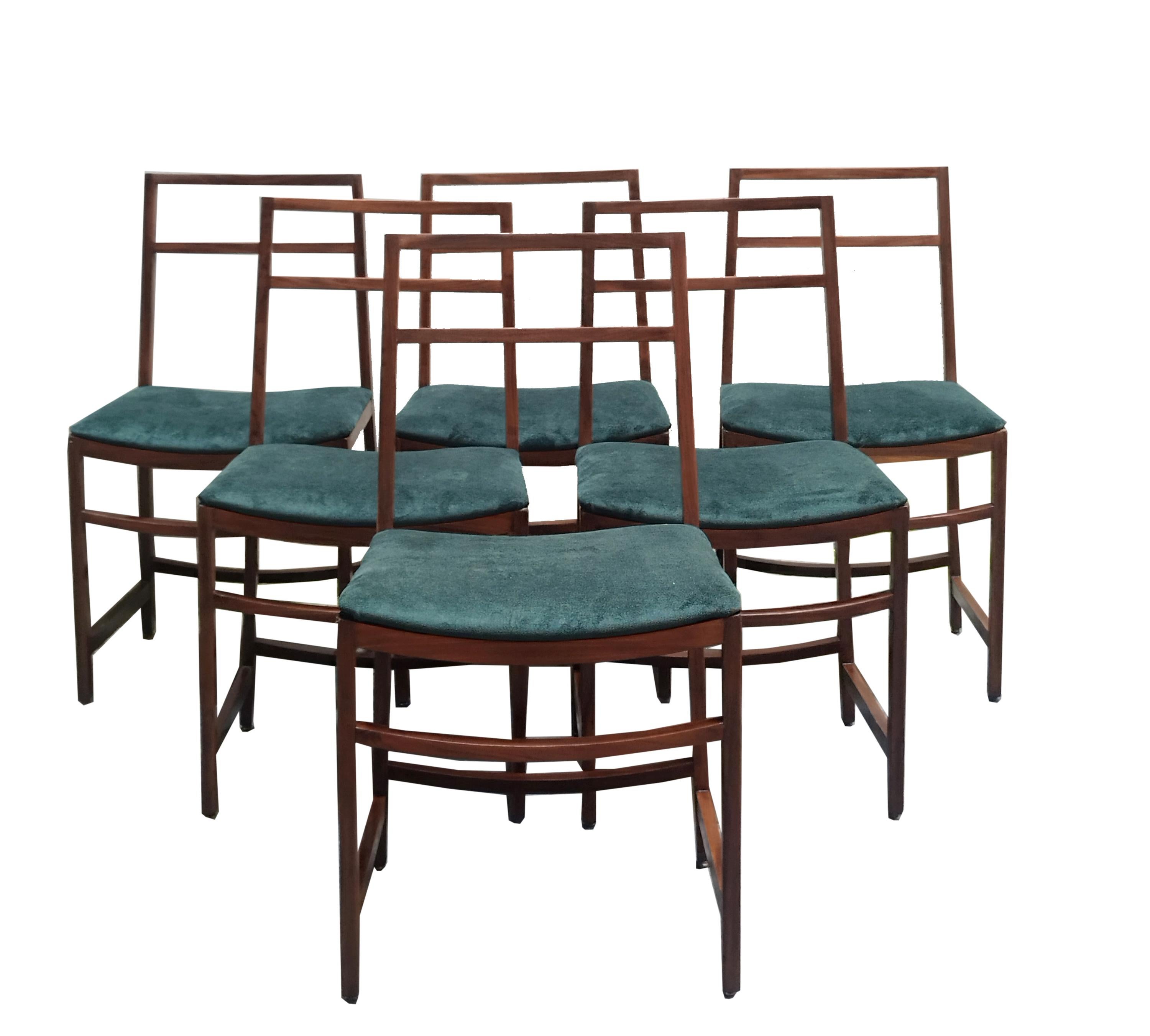 Renato Venturi para Mim 6 sillas de tela verde y madera, Italia Años 60 Moderno de mediados de siglo en venta