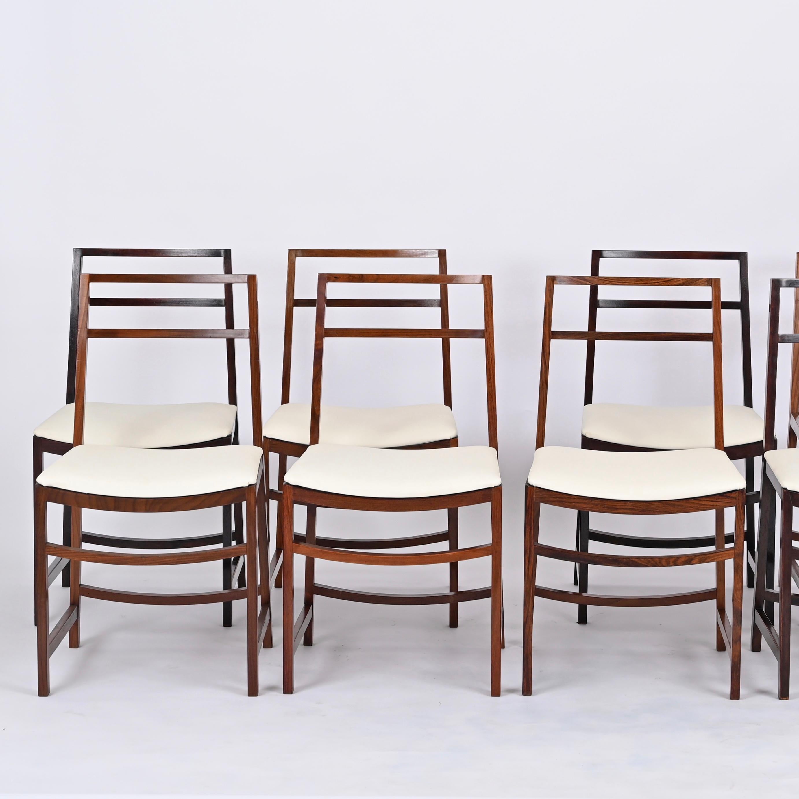 Renato Venturi Ensemble de 8 chaises de salle à manger italiennes pour MIM Roma, Italie Années 1960 en vente 7