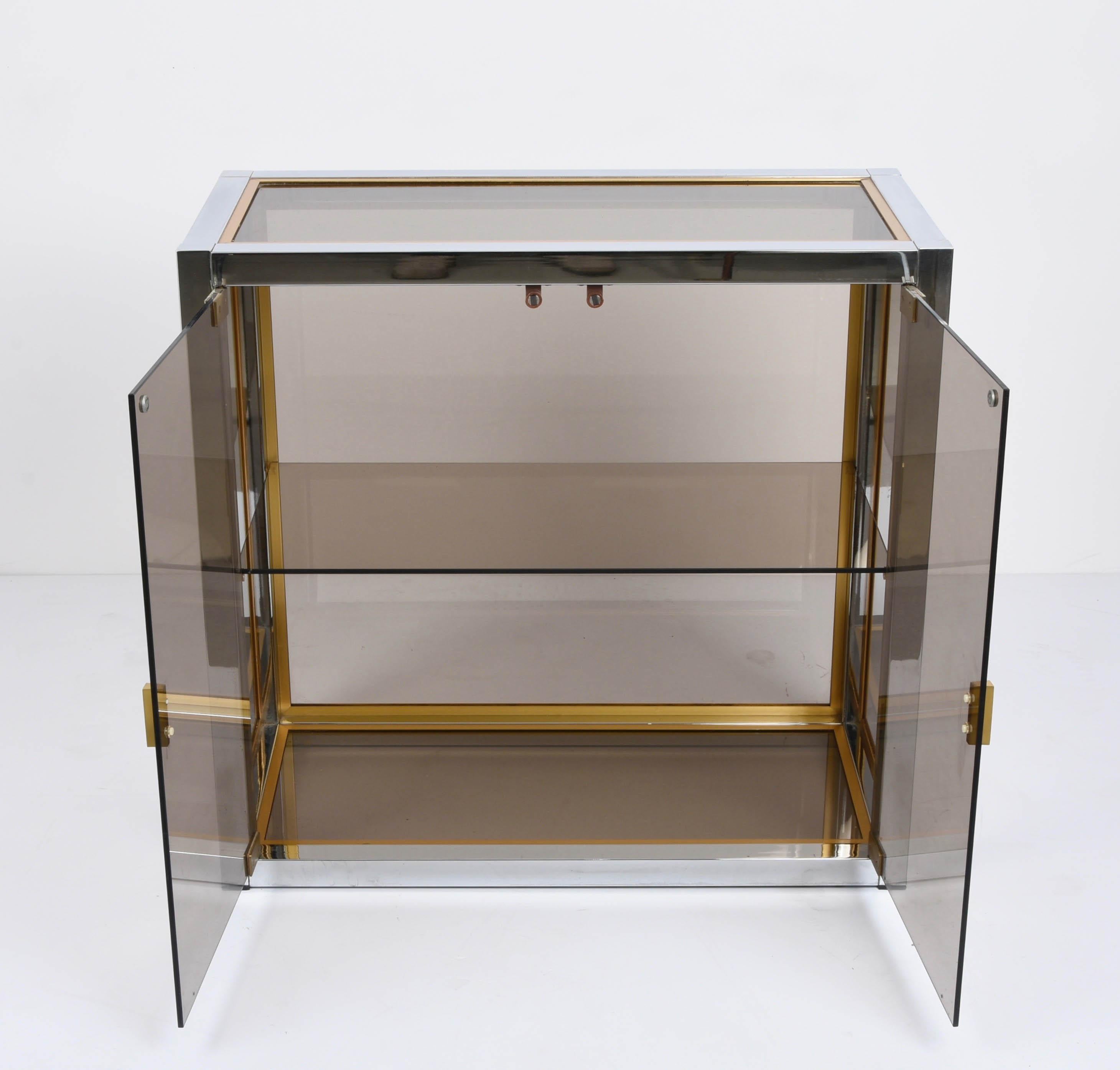 Renato Zevi Brass and Chrome Italian Showcase Vitrine with Glass Doors, 1970s 2