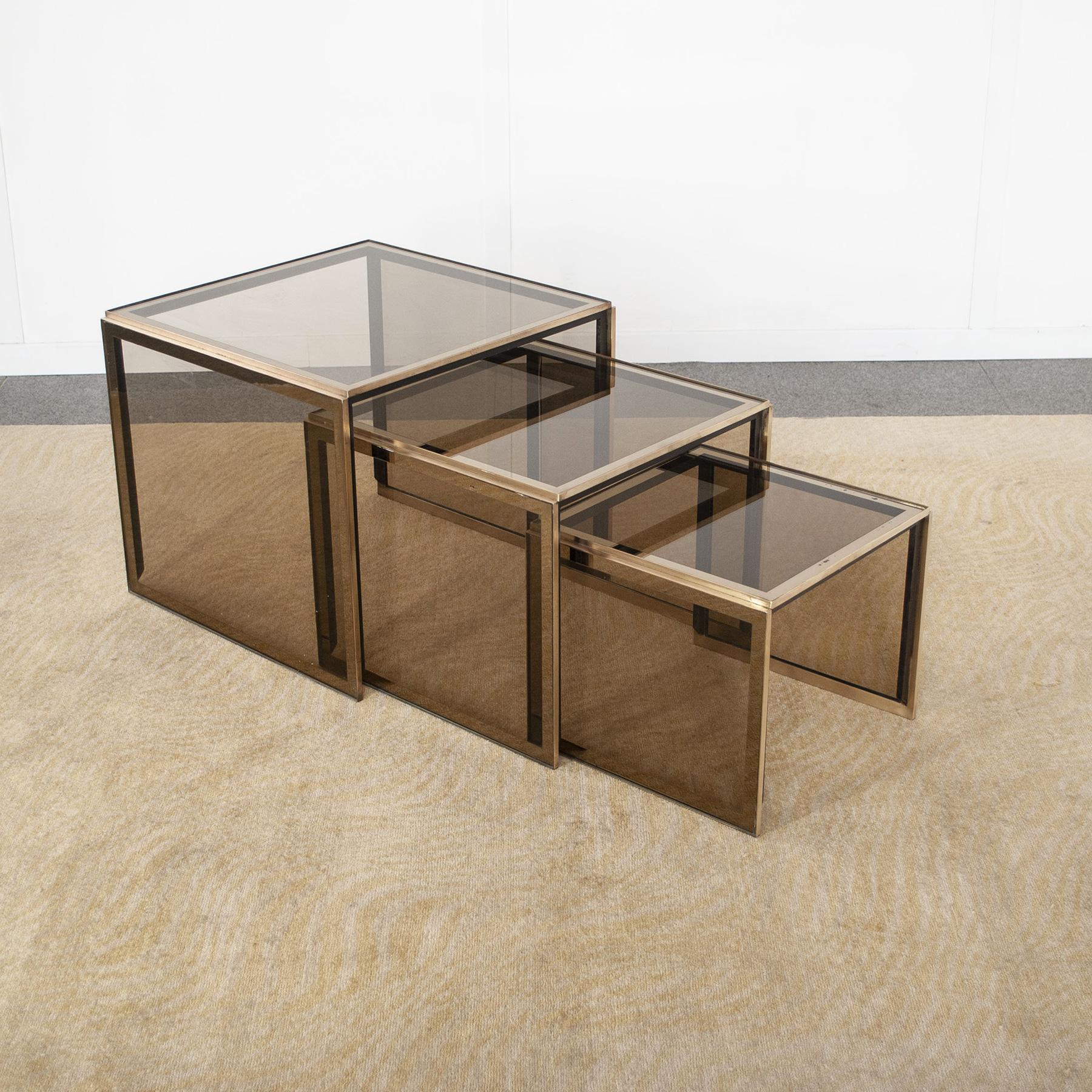 Late 20th Century Renato Zevi coffee table in brass and glass 1970s For Sale