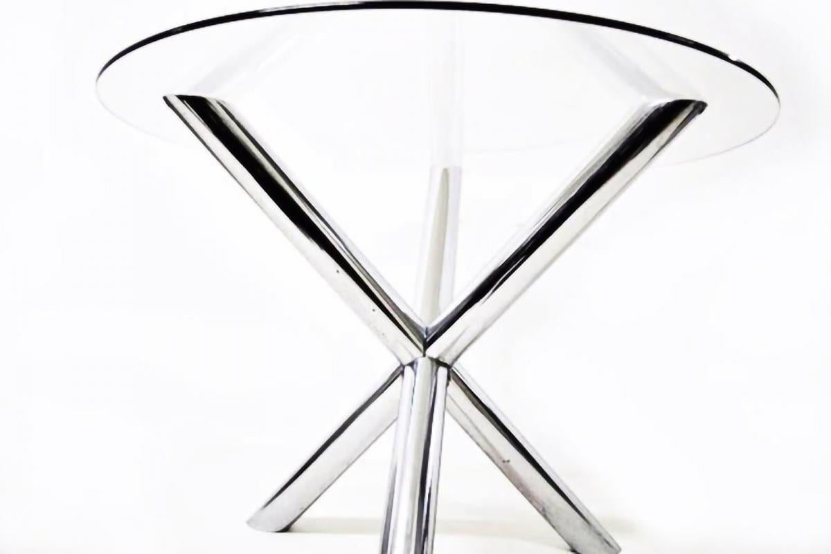 Italian Renato Zevi Design for Roche Bobois France Years 1970 Table in Chrome and Glass For Sale