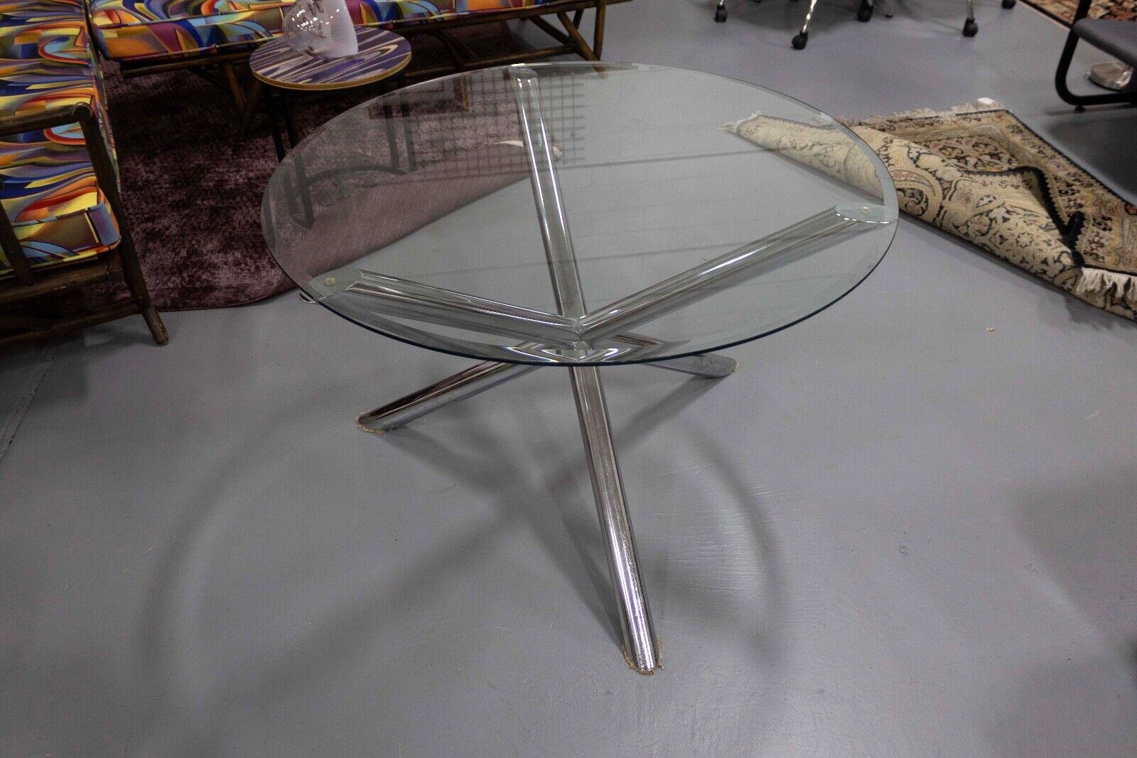 Renato Zevi Dining Round Dinette Chrome Table Crossed Legs Contemporary Modern In Good Condition In Keego Harbor, MI