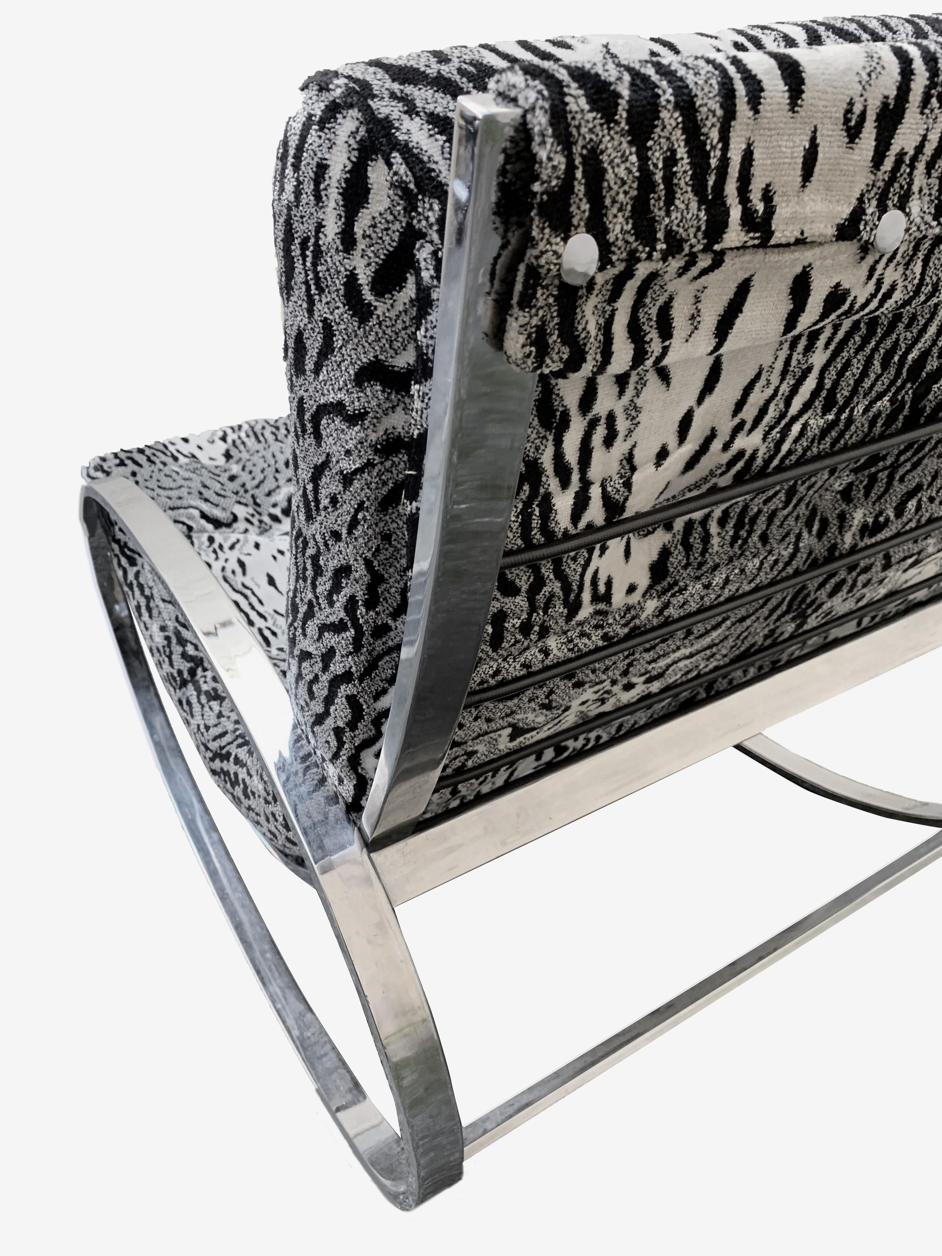 20th Century Renato Zevi White Tiger Pattern Fabric Chrome Rocking Chair for Selig Ellipse