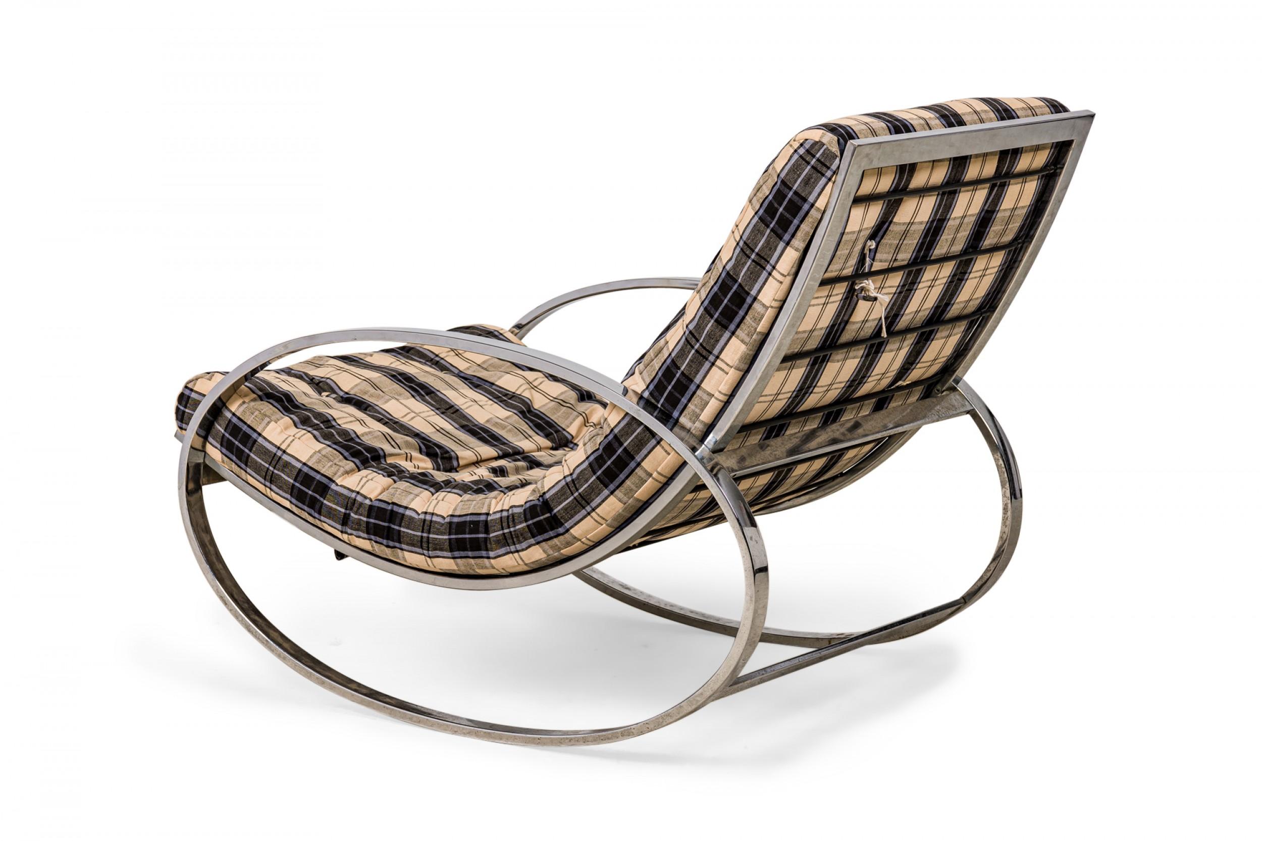 Renato Zevi Italian Mid-Century Ellipse Chrome and Plaid Fabric Upholstered Rock In Fair Condition For Sale In New York, NY