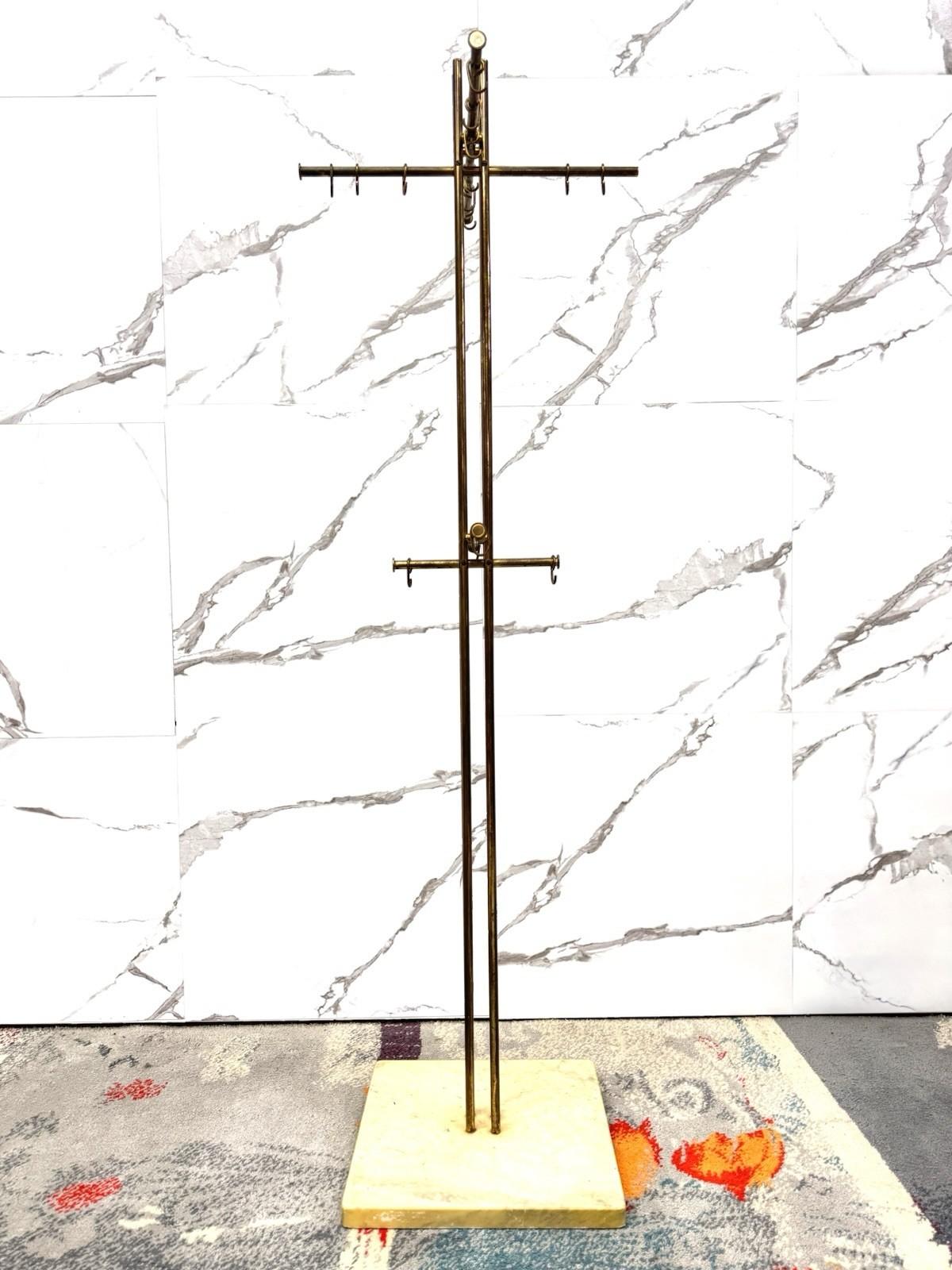 Renato Zevi Perchero Metalarte Mármol y Latón Diseño Moderno en venta 2