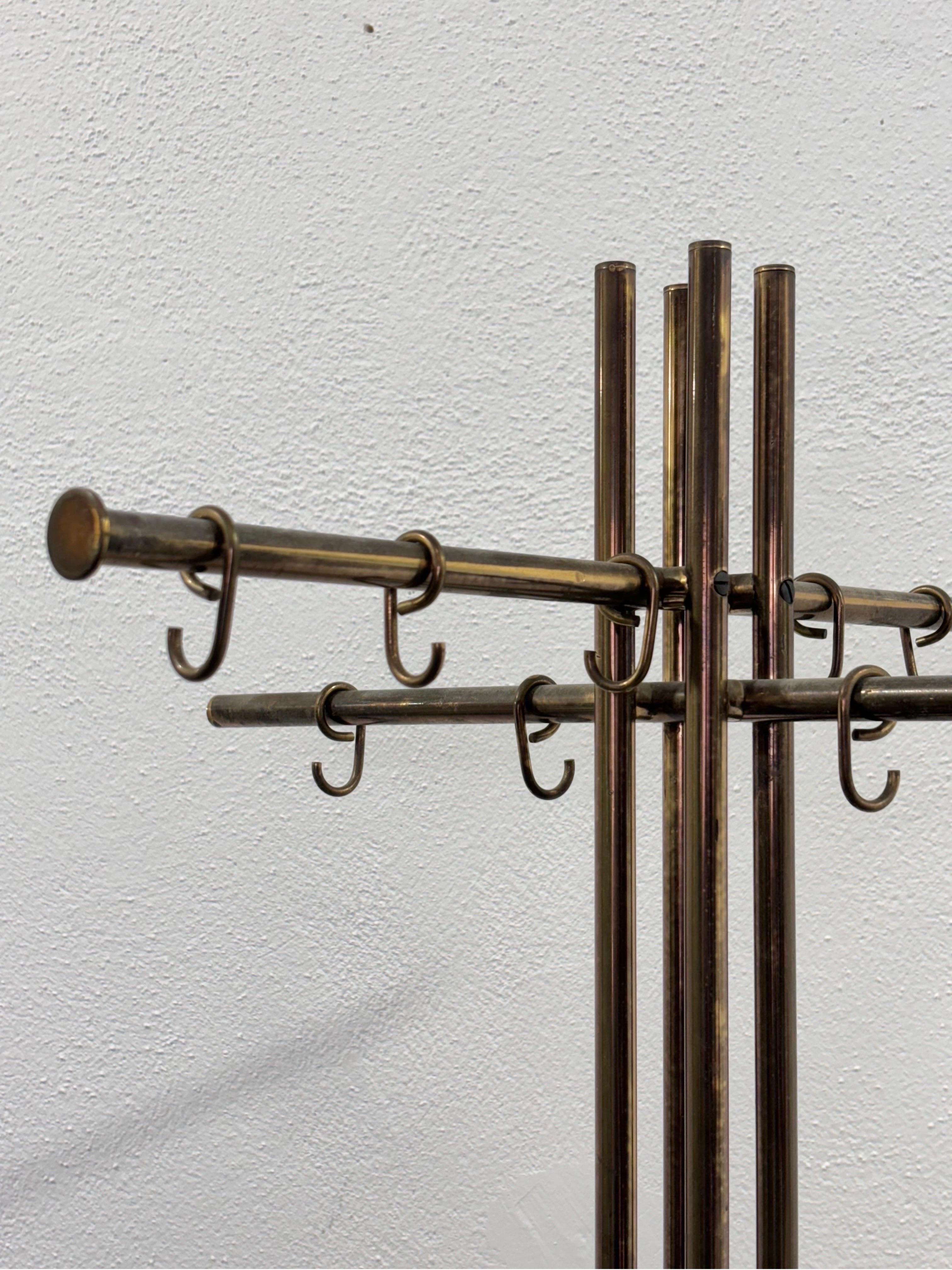 Renato Zevi Metalarte Appendiabiti Marmo E Ottone Design Modernariato in vendita 4