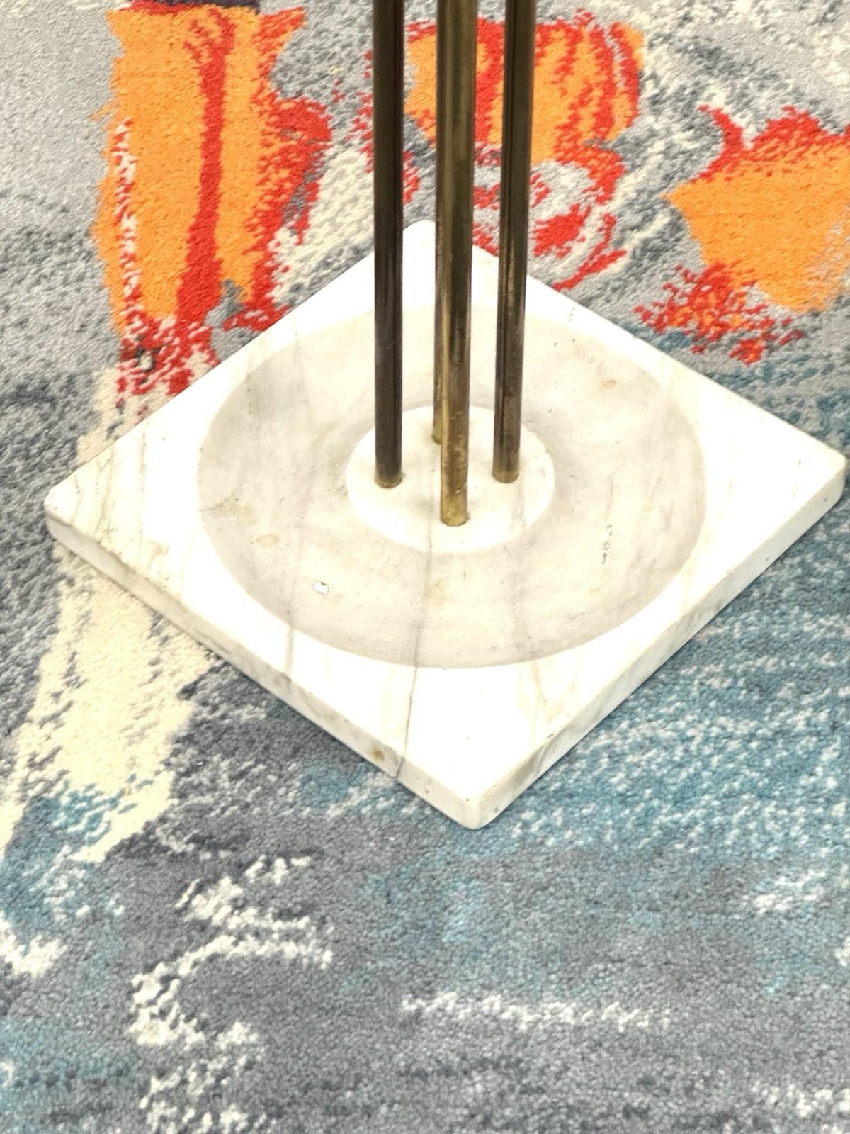 Renato Zevi Metalarte Regenschirmständer aus Marmor und Messing Modernes Design im Zustand „Hervorragend“ im Angebot in Taranto, IT