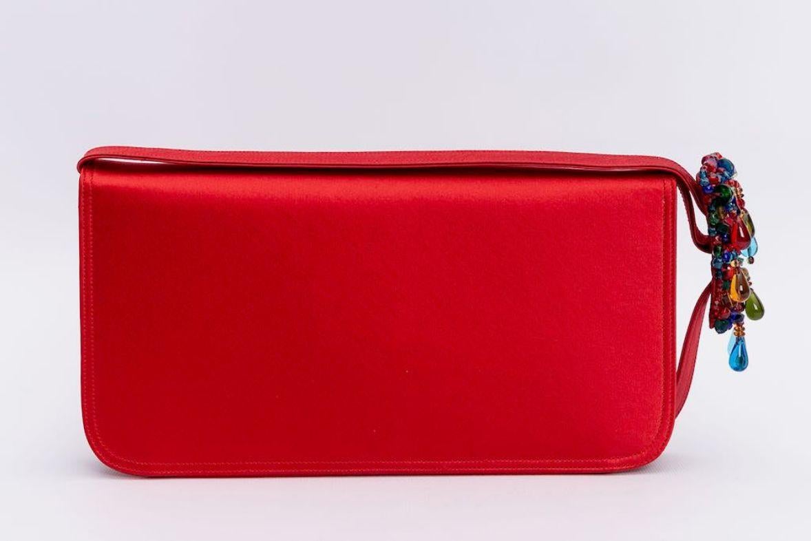 Rote Perlen-Tasche von Renaud Pellegrino im Zustand „Hervorragend“ im Angebot in SAINT-OUEN-SUR-SEINE, FR
