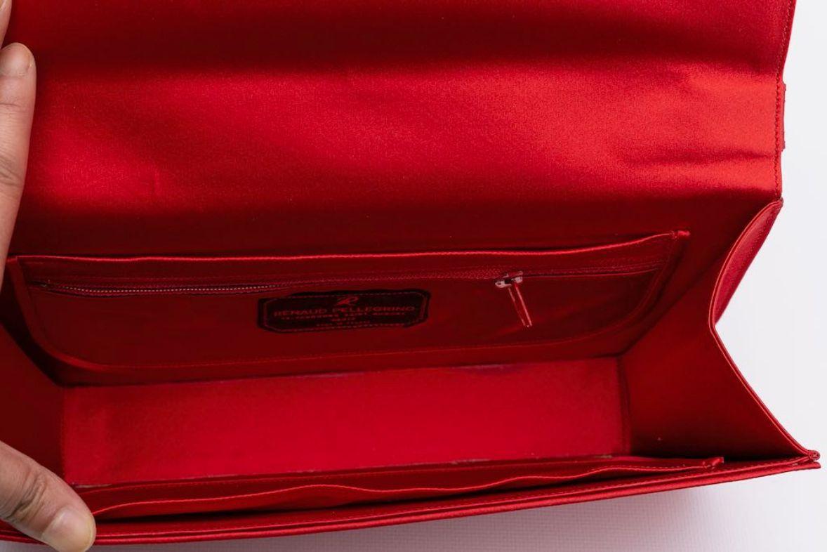 Rote Perlen-Tasche von Renaud Pellegrino im Angebot 5