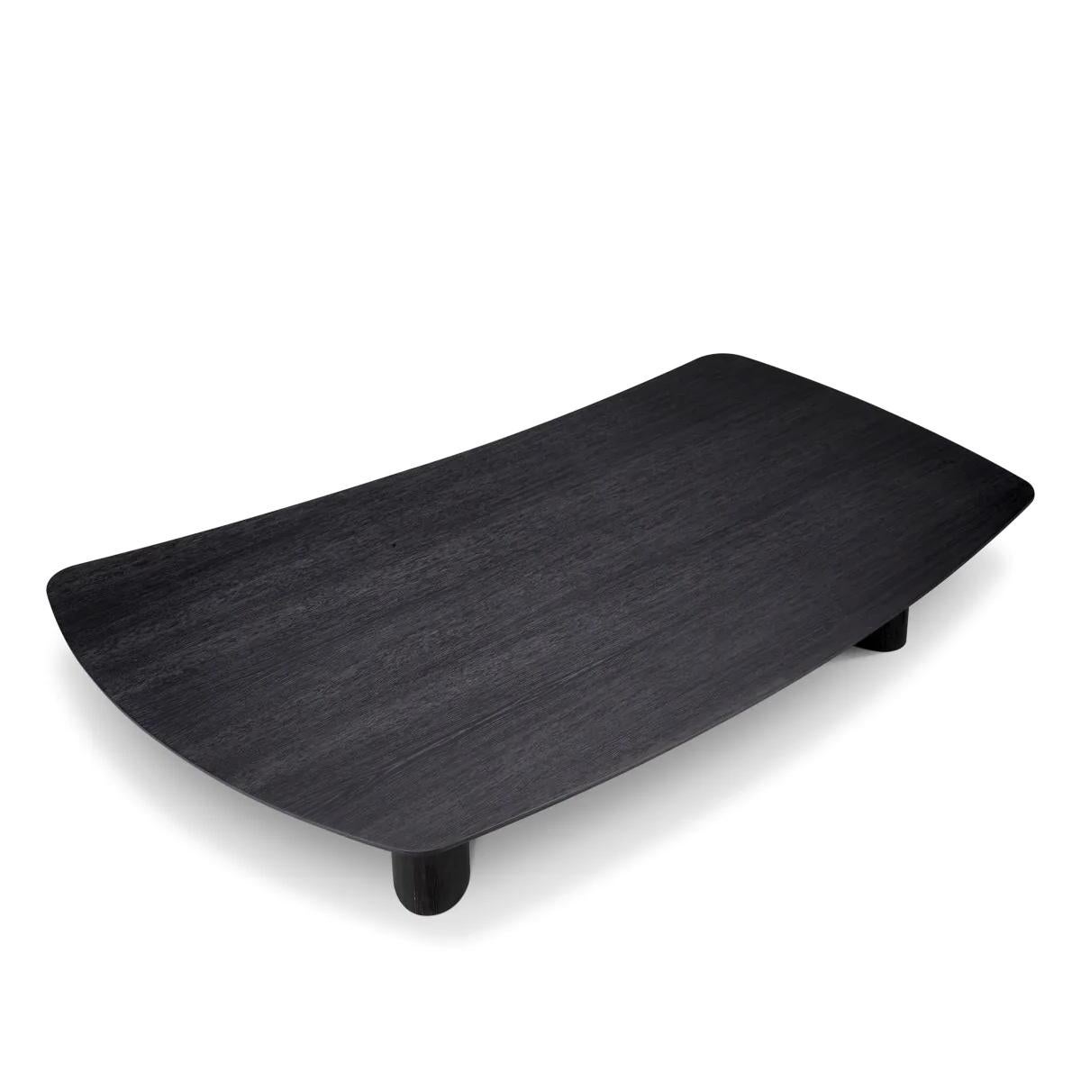 Table basse Renaut Dark en contreplaqué massif 
plateau en placage de chêne noirci et avec 3 pieds 
en contreplaqué massif plaqué chêne noirci.
