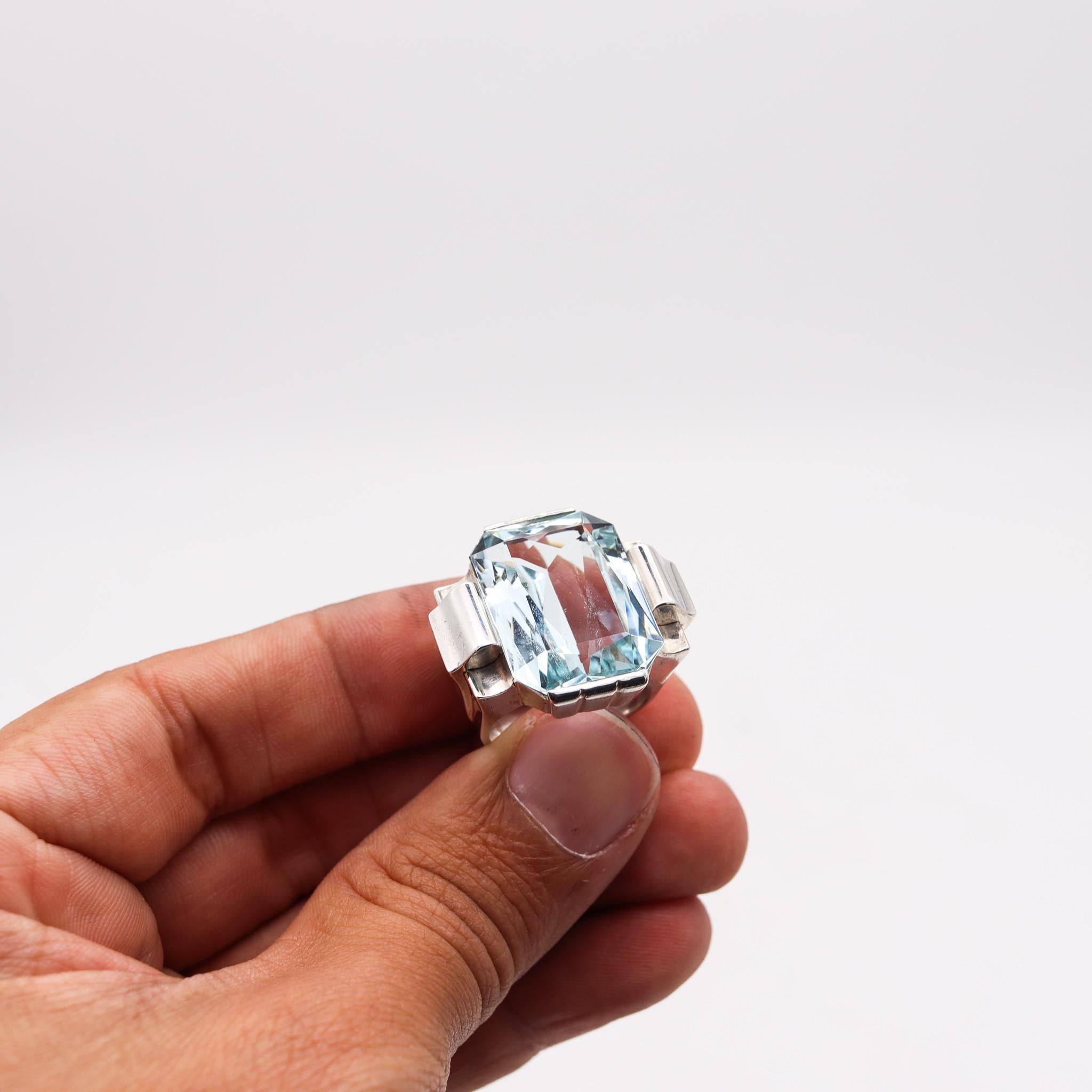 Rene Boivin 1935 Art Deco Geometric Ring in Sterling Silver 27.66 Cts Aquamarine In Excellent Condition In Miami, FL
