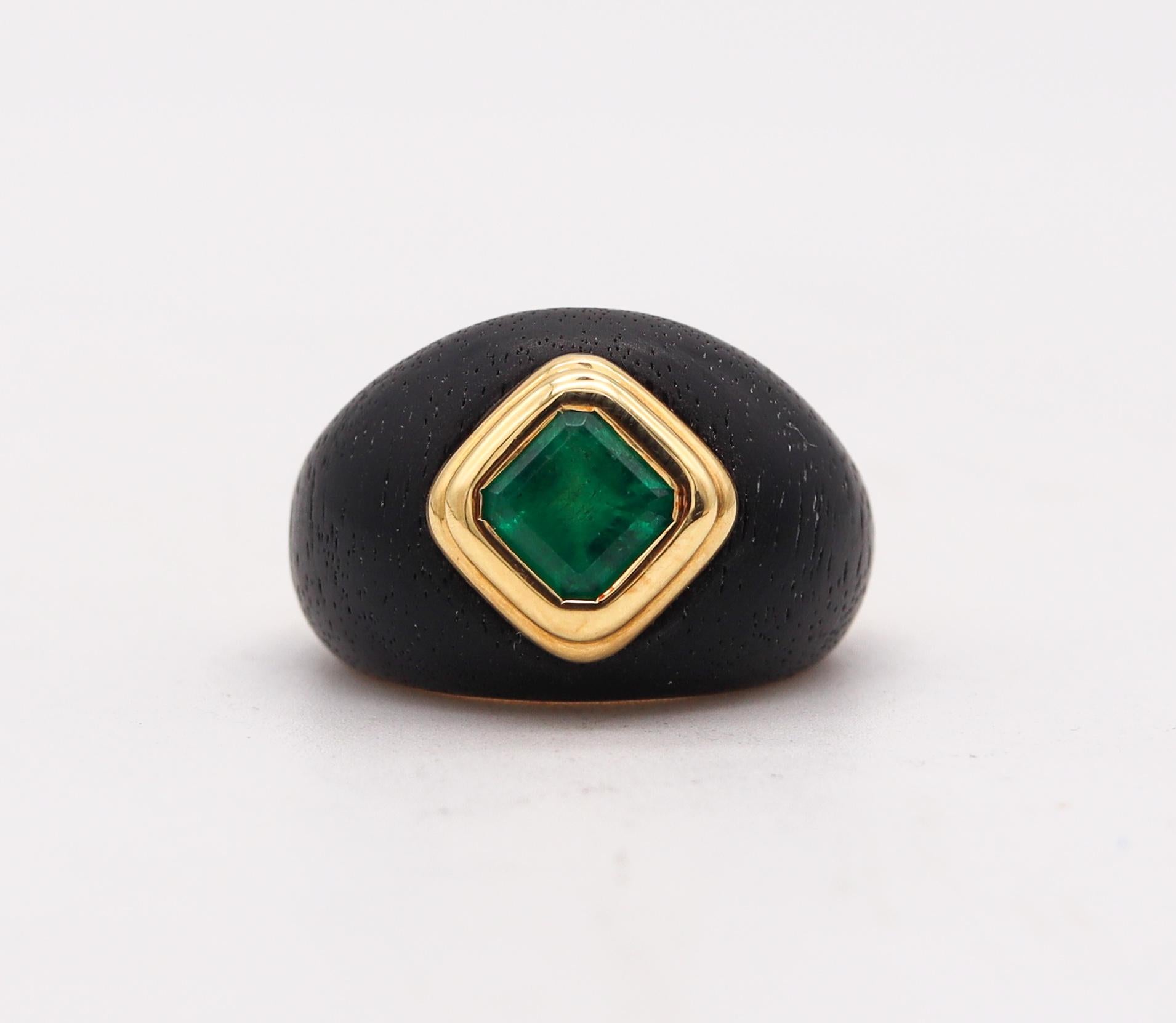 Square Cut Rene Boivin 1973 Paris Ebony Wood Cocktail Ring in 18Kt Gold & 1.77 Cts Emerald