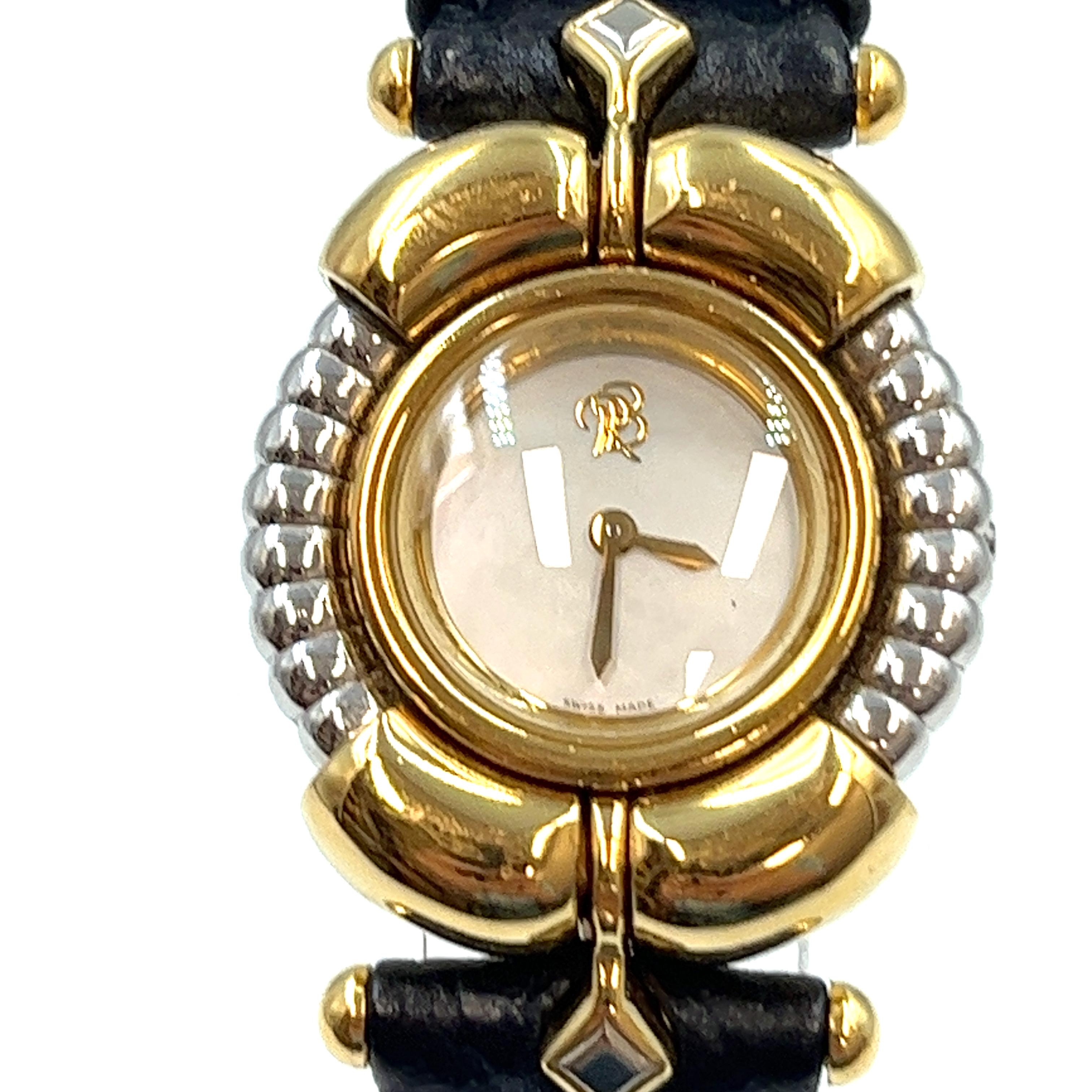 From French jewellery designer Rene Boivin comes this unique art deco style preowned Chrysalis ladies watch. 
The artistic case is crafted of 18k yellow gold with moving bezel. 
Champagne coloured dial with gold coloured hands and no numeral
