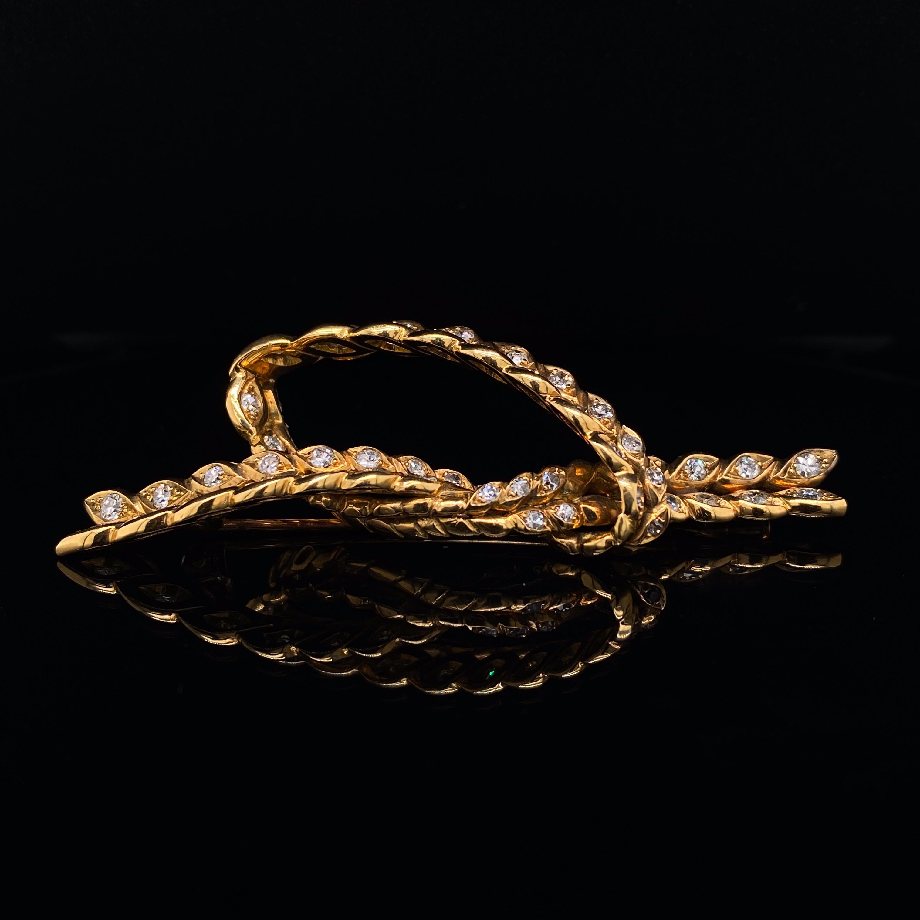 René Boivin Diamond Set Knot Design 18 Karat Yellow Gold Brooch, Circa 1950 In Good Condition In London, GB