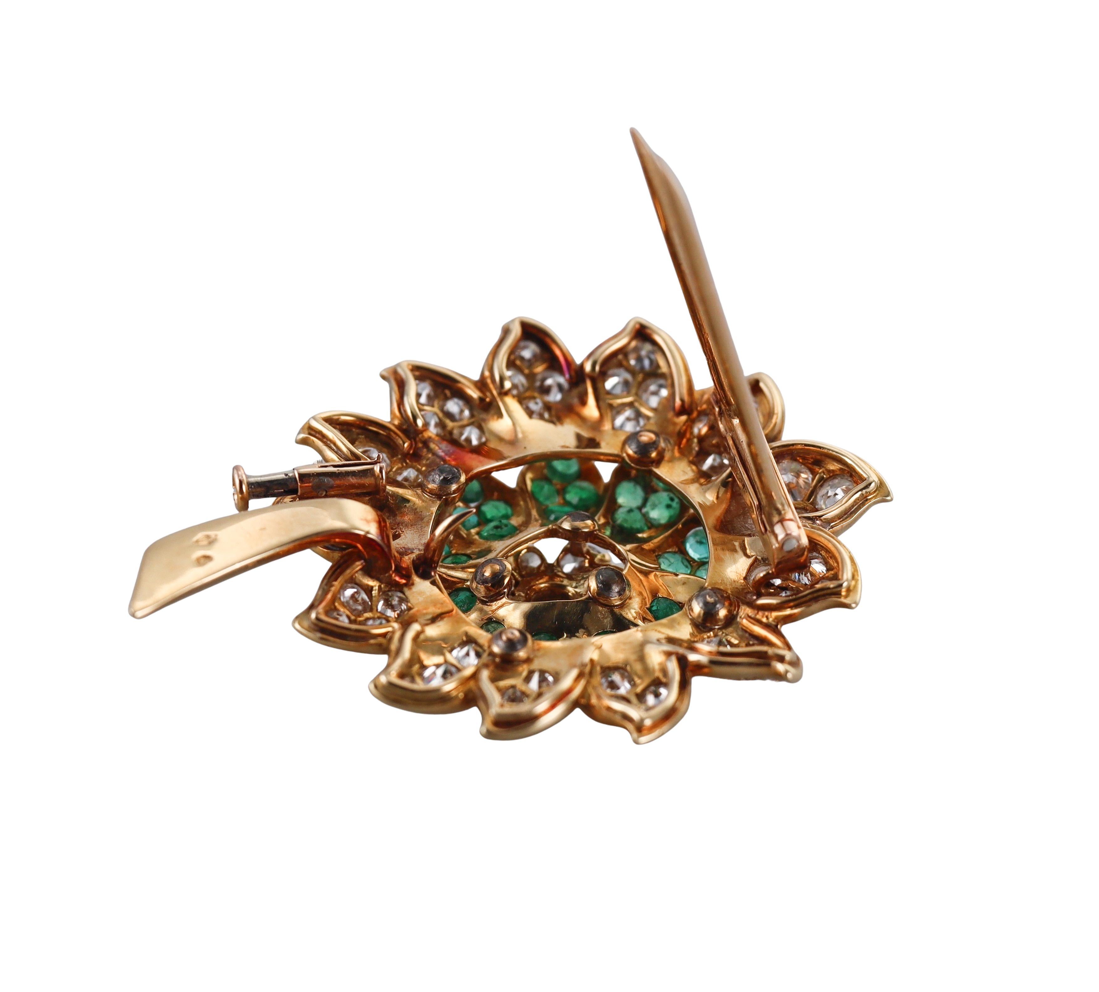 René Boivin Emerald Diamond Yellow Gold Flower Brooch For Sale 1