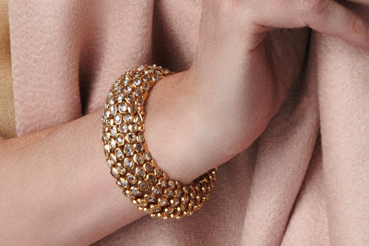 Oval Cut Rene Boivin Gold and Diamond Fishscale Design Bracelet Watch