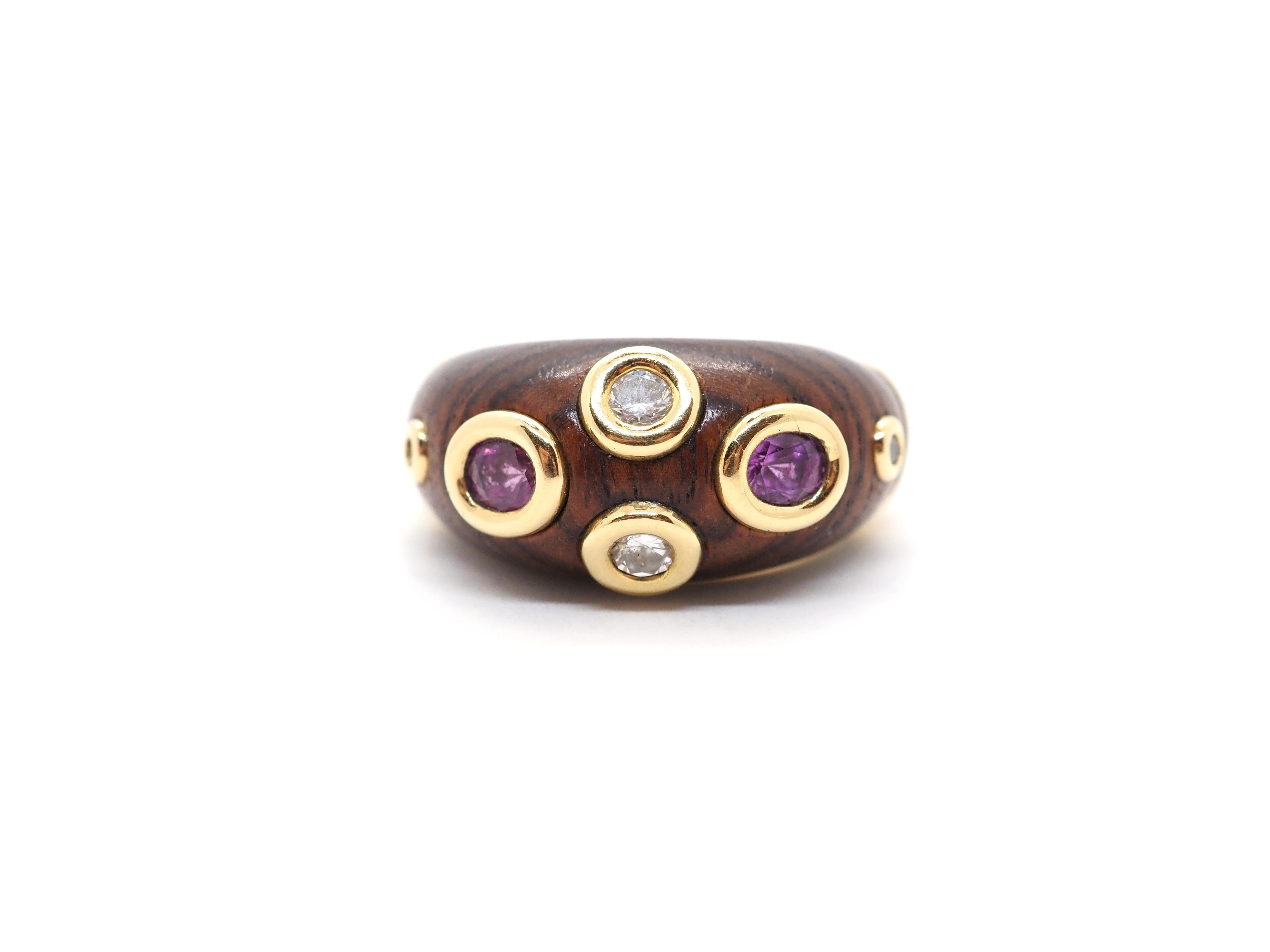 Rene Boivin Wood, 18 Karats Yellow Gold and Gemstones Set For Sale 1