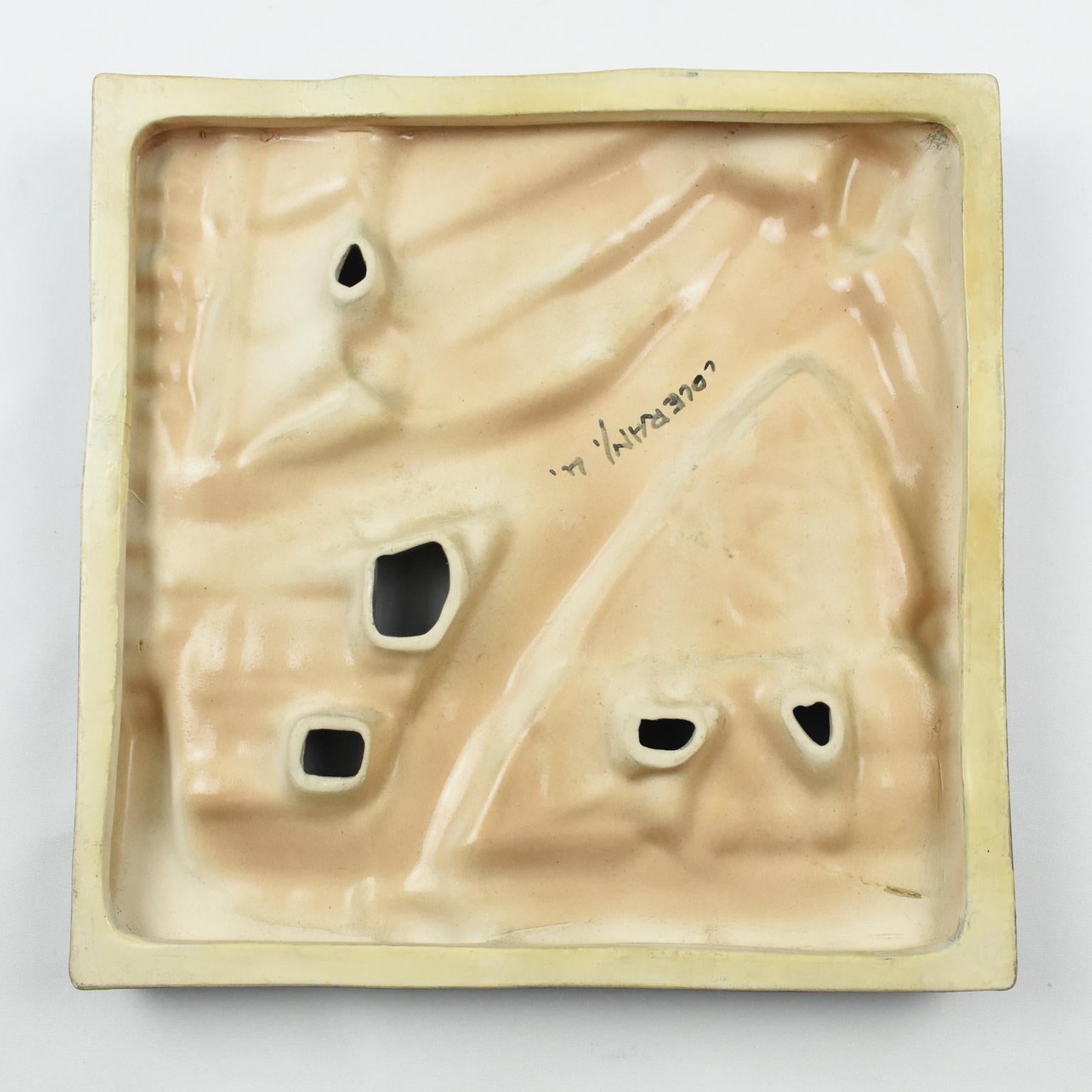 Milieu du XXe siècle Sculpture en céramique cubiste Rene Boschmans pour Coceram avec enseigne maçonnique, 3 pièces en vente
