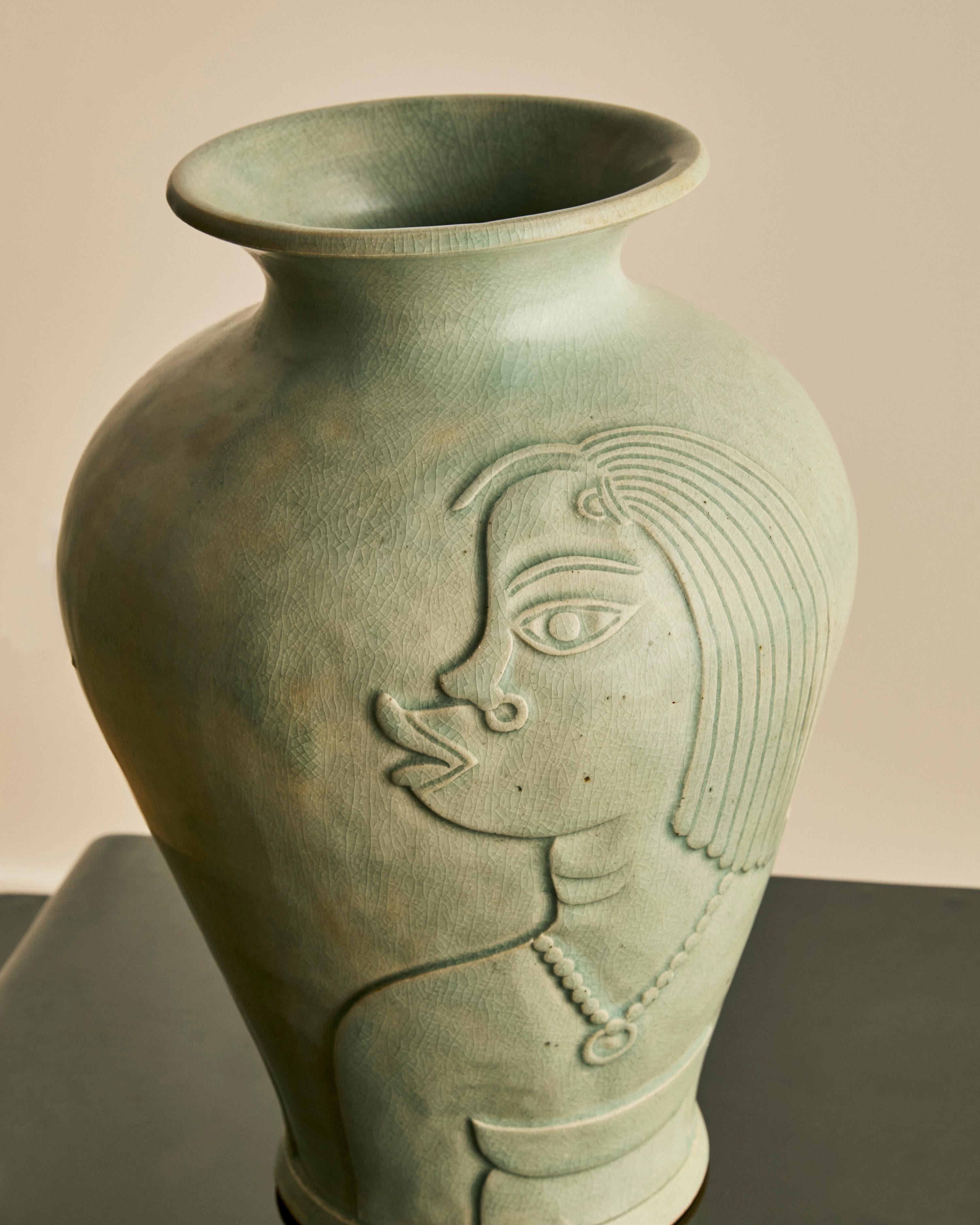 René Buthaud (1886-1987) ceramic vase c. 1935, signed on bottom. 