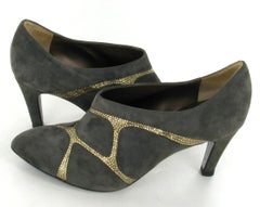 RENE CAOVILLA Ankle Boots in Gray Suede and Gilt Rhinestones Size 36