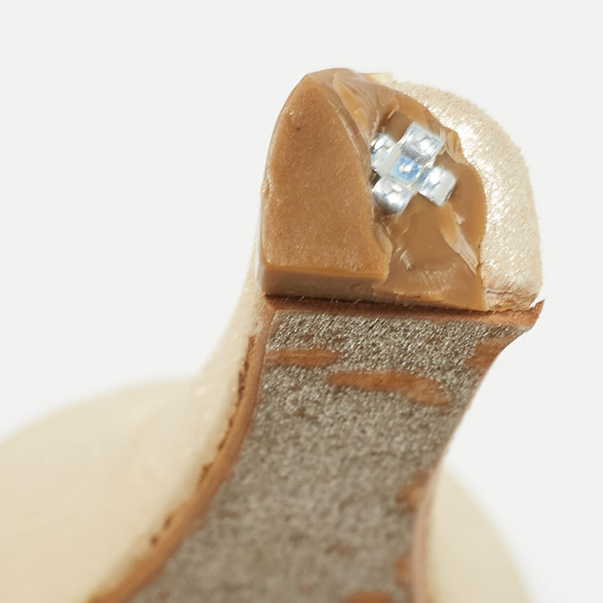 René Caovilla Beige Glitter Nubuck Leather Crystal Slingback Sandals Size 36.5 For Sale 4