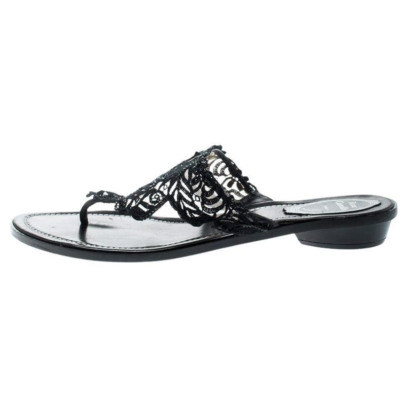 Rene Caovilla Black Crystal Embellished Lace And Leather Flat Thong Sandals Size For Sale