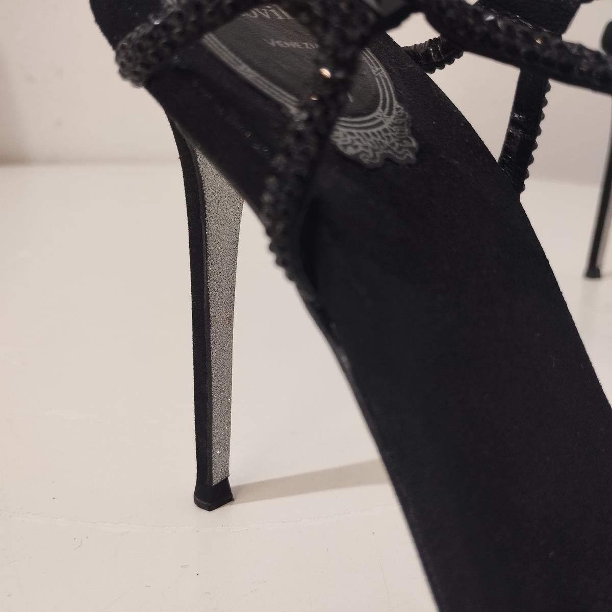 René Caovilla Black Crystal Sandals IT 37, 5 For Sale 2
